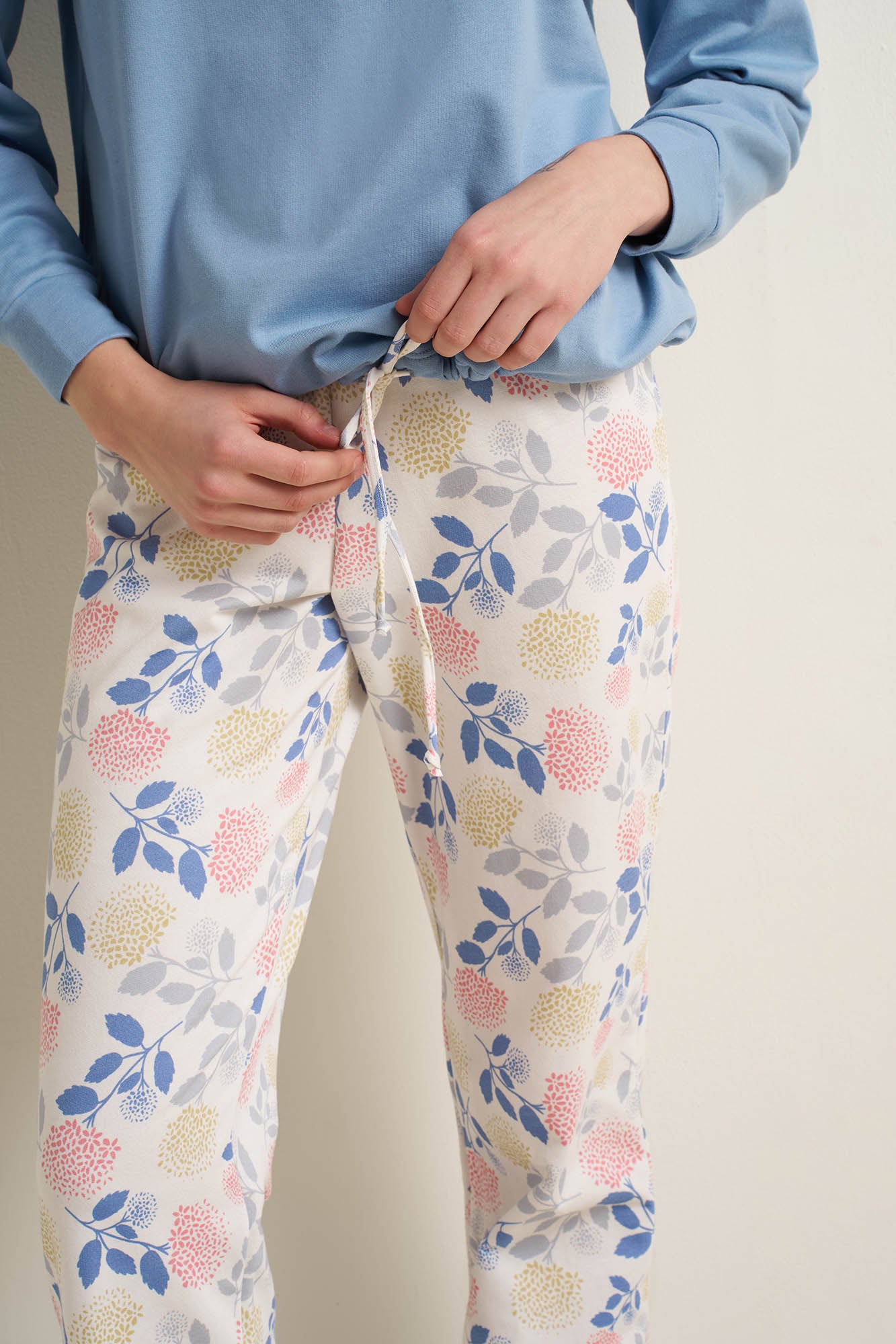 https://assets.vampfashion.com/SOFTONE_TMP_IMAGES/3_0074036448.jpg