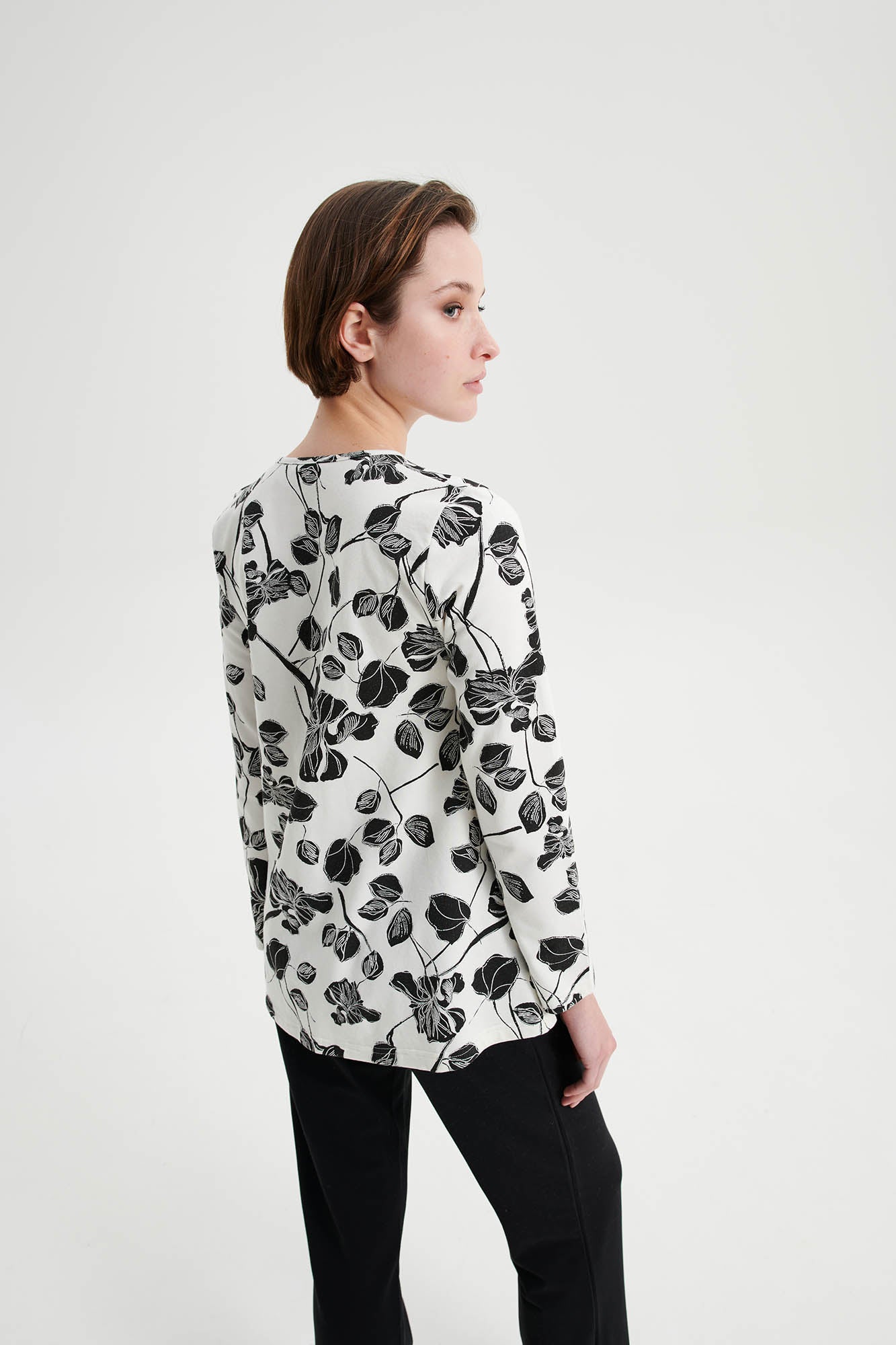 https://assets.vampfashion.com/SOFTONE_TMP_IMAGES/3_0125732482.jpg