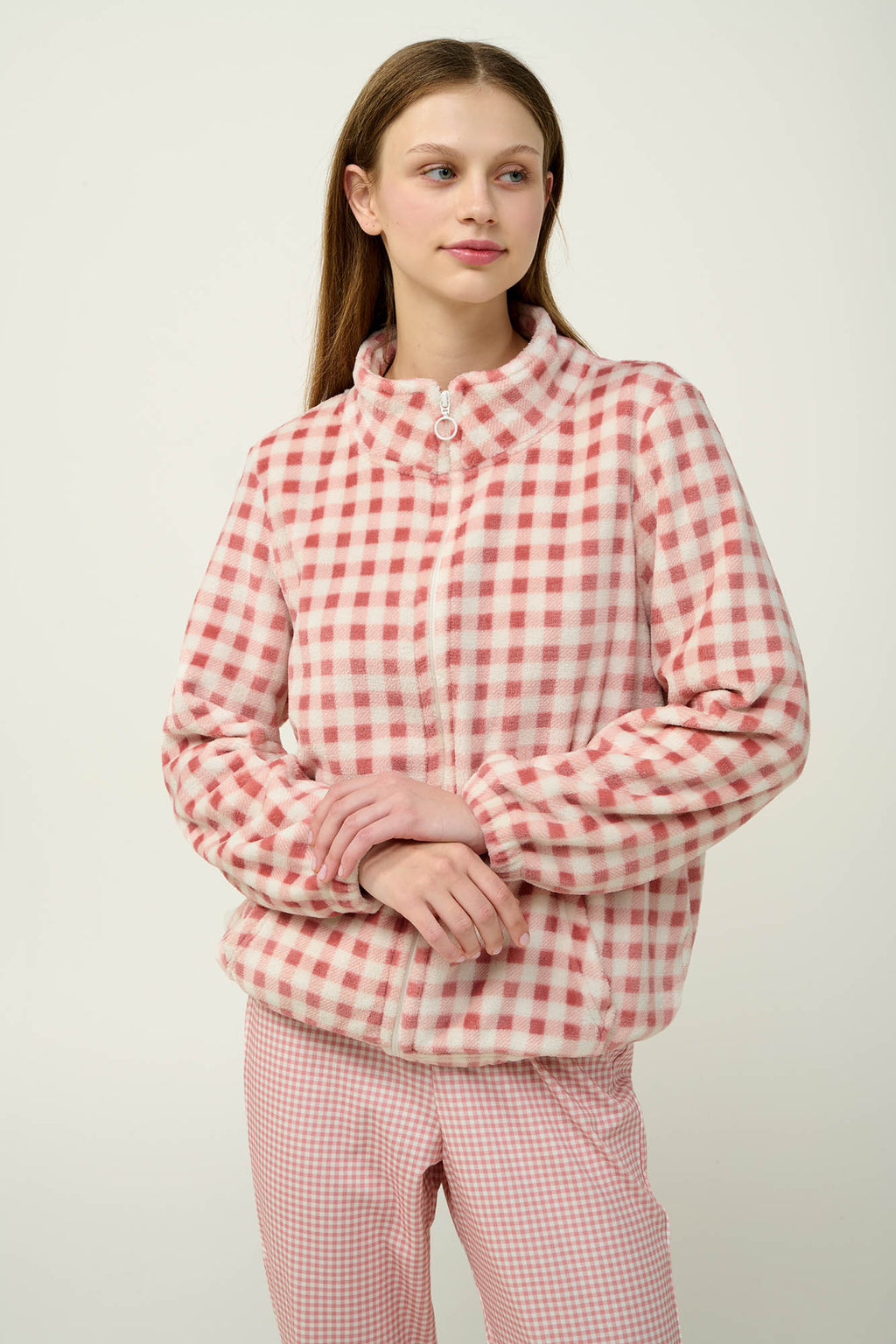 https://assets.vampfashion.com/SOFTONE_TMP_IMAGES/3_0134321650.jpg