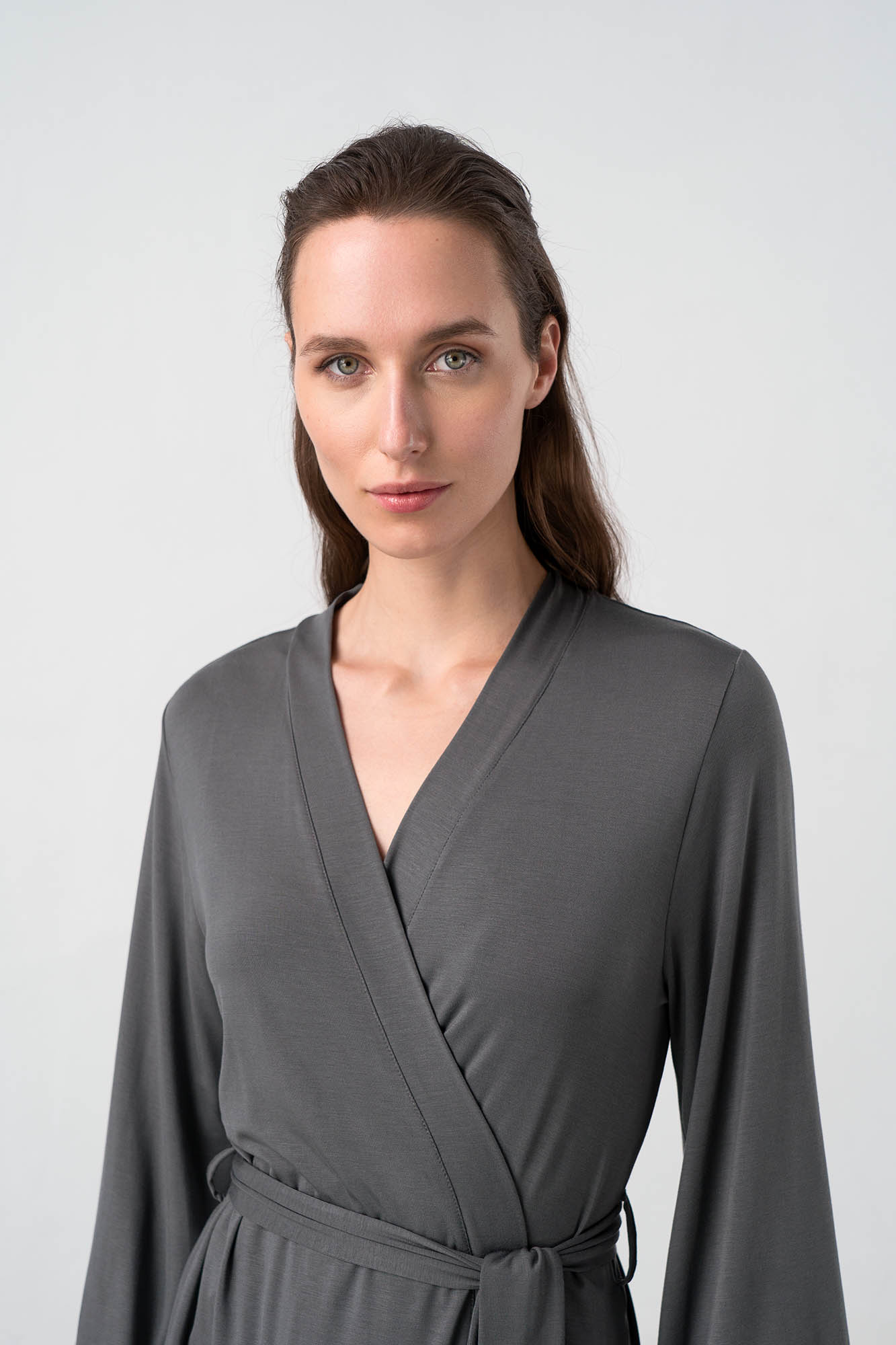 Vamp - Μονόχρωμη Σταυρωτή Ρόμπα