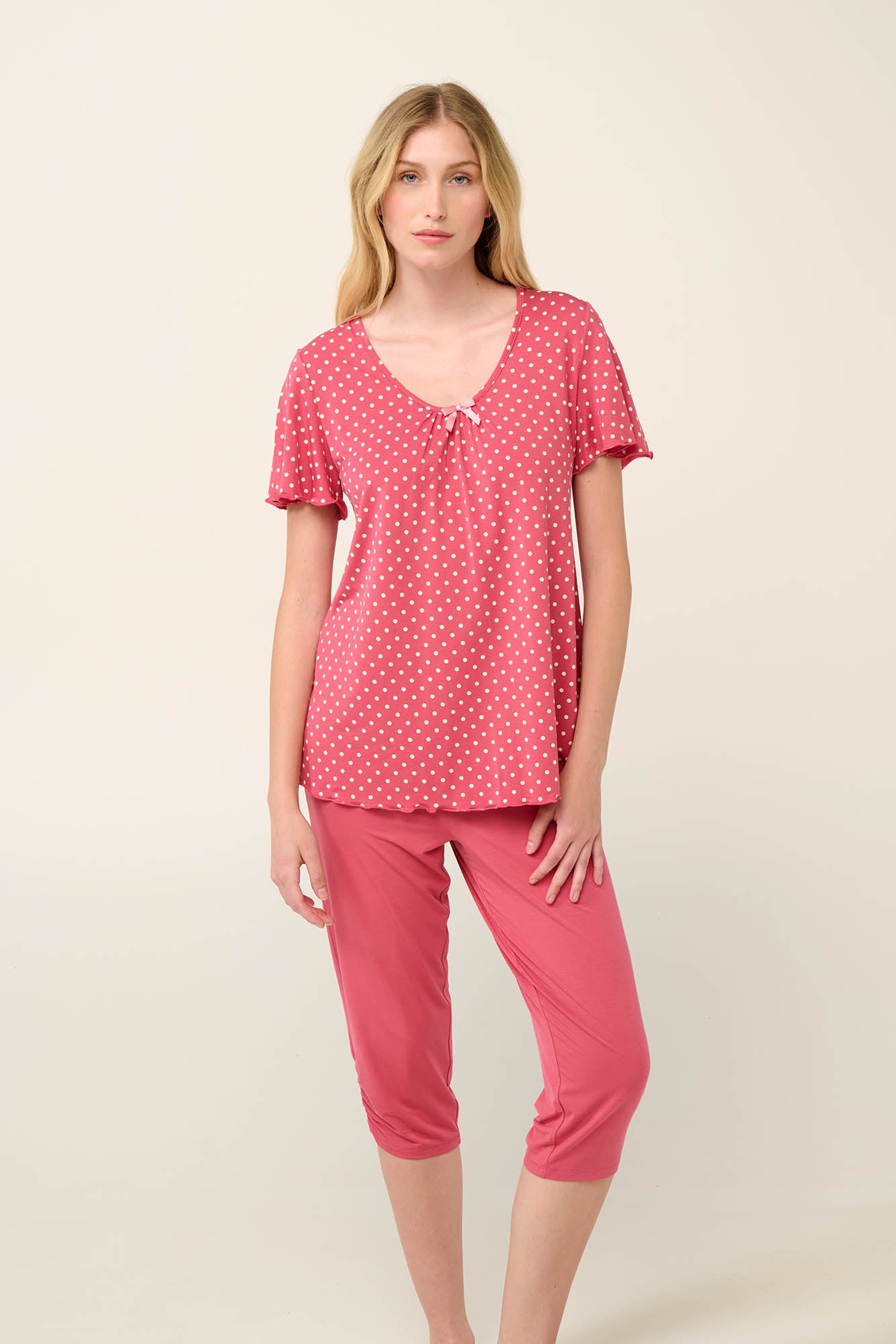https://assets.vampfashion.com/SOFTONE_TMP_IMAGES/3_0152824568.jpg