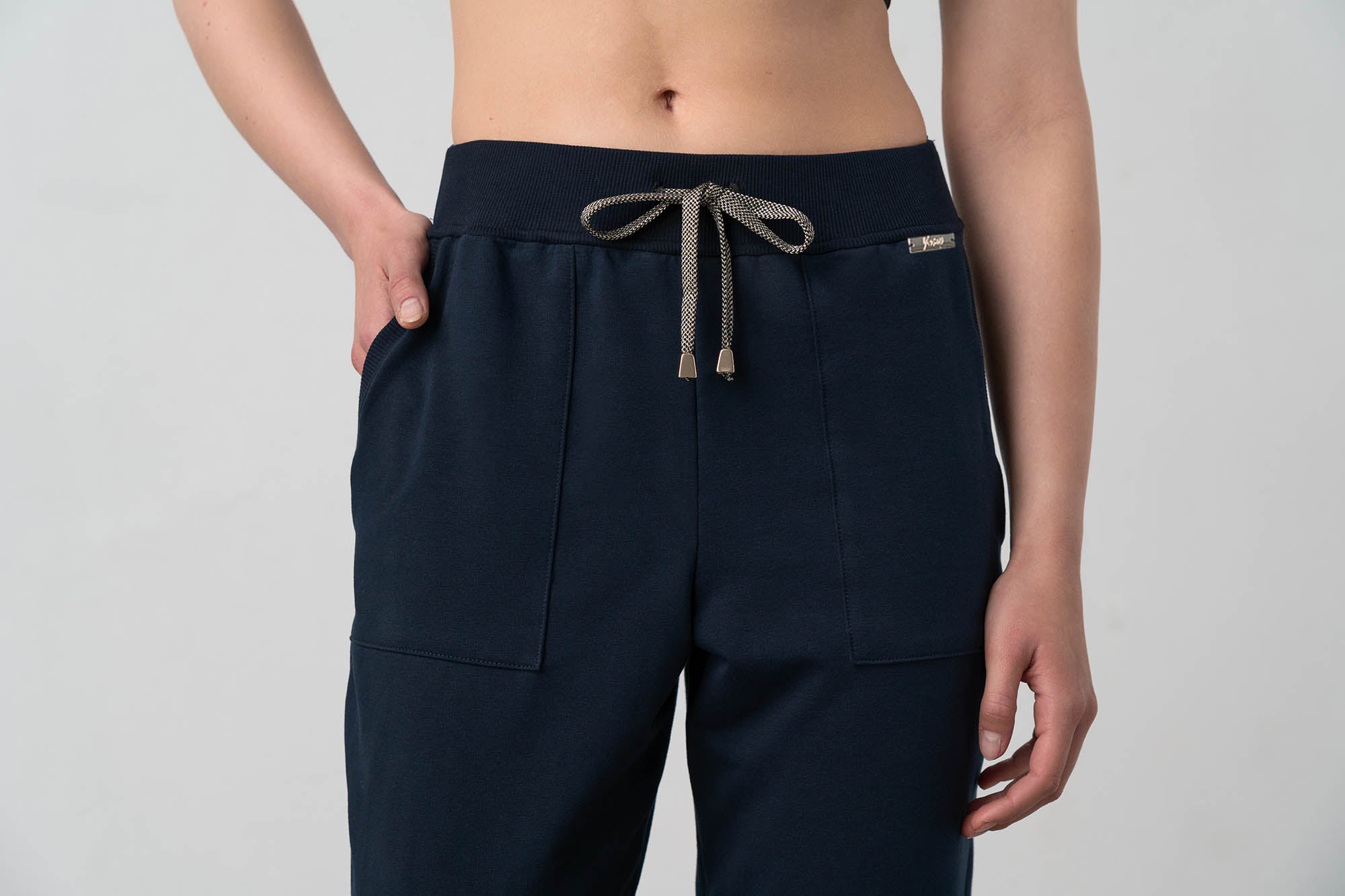 https://assets.vampfashion.com/SOFTONE_TMP_IMAGES/3_0170032637.jpg