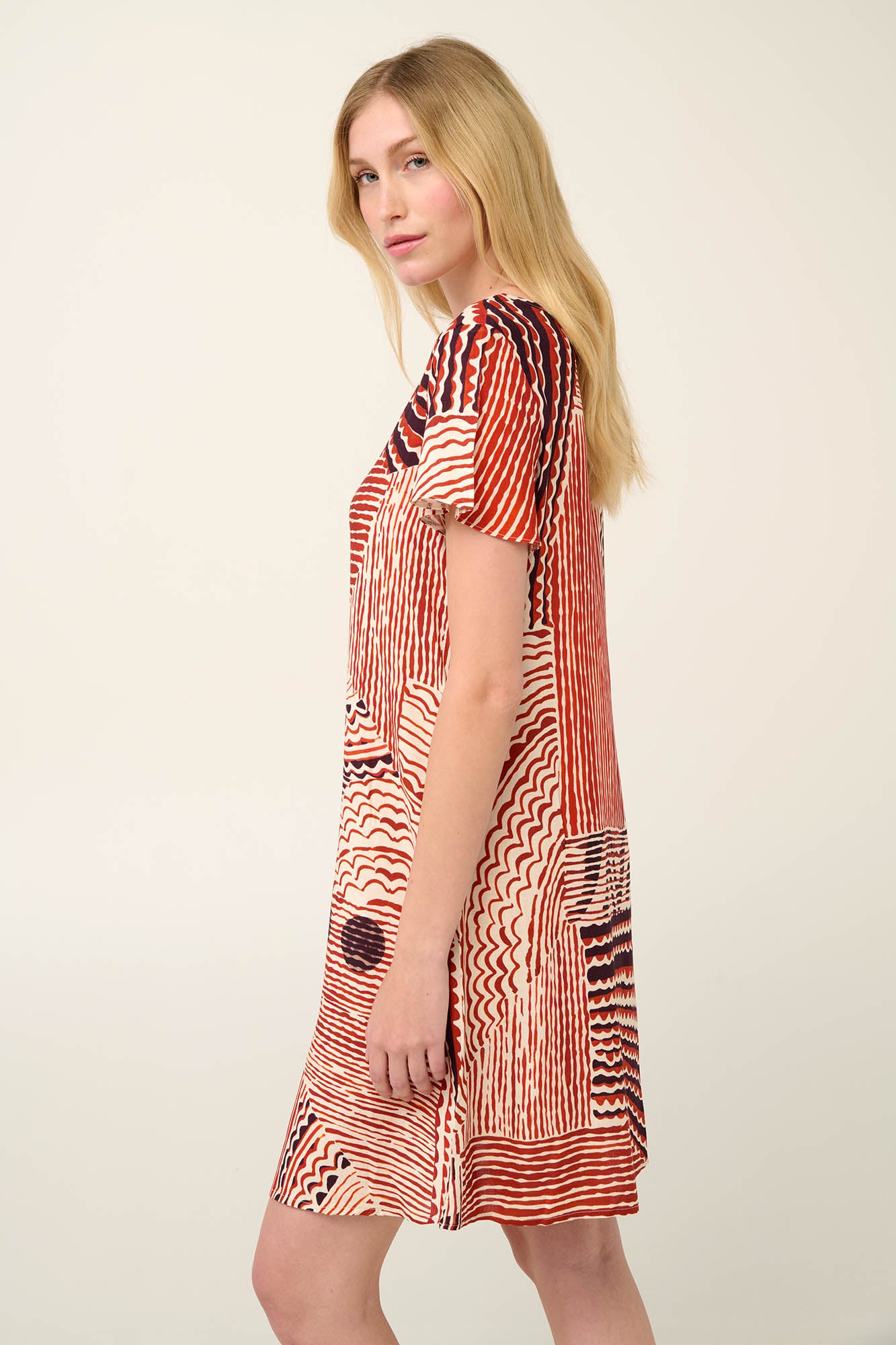 https://assets.vampfashion.com/SOFTONE_TMP_IMAGES/3_0182859319.jpg