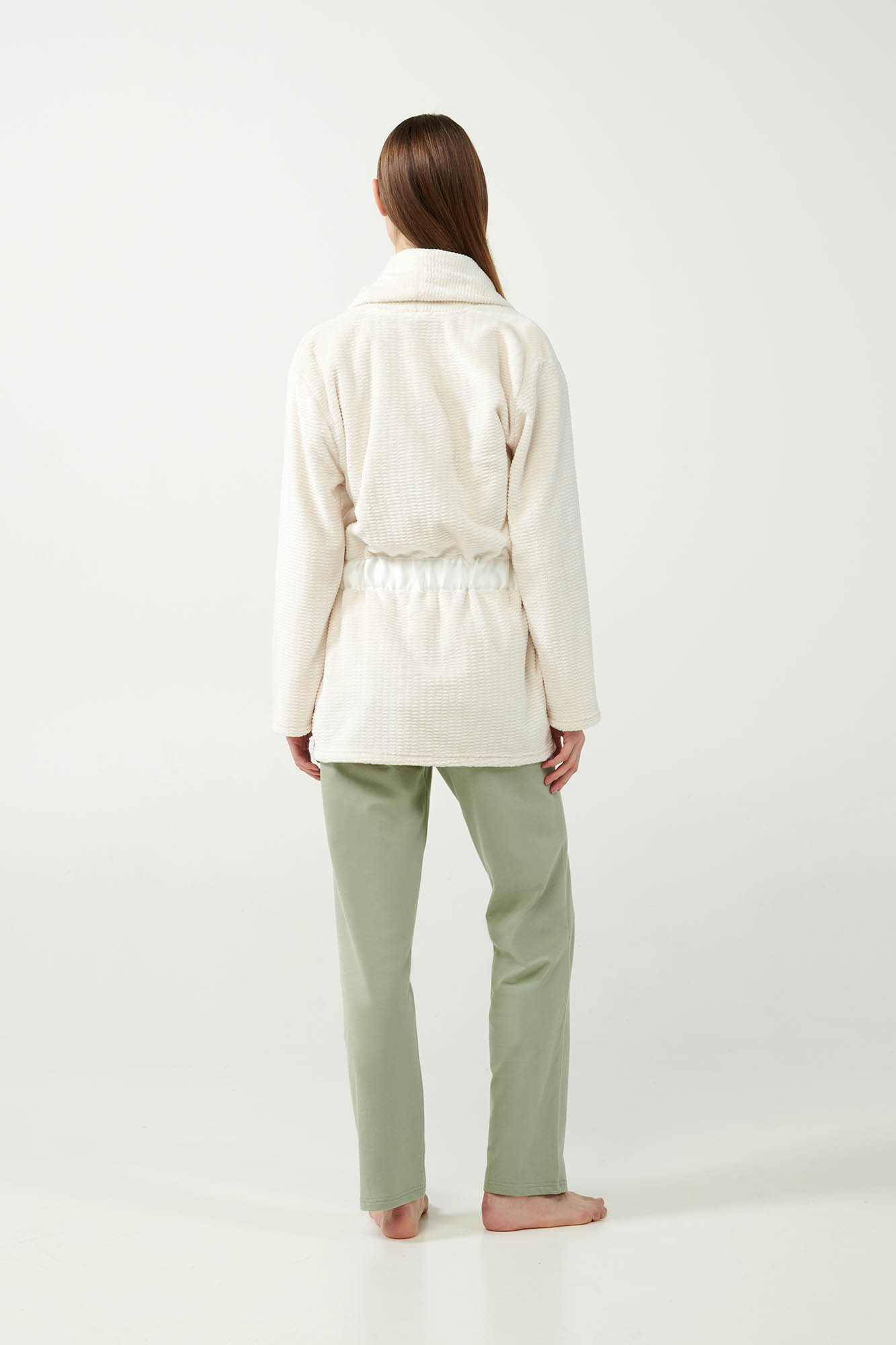 Vamp - Υπόλευκη Σταυρωτή Fleece Ρόμπα