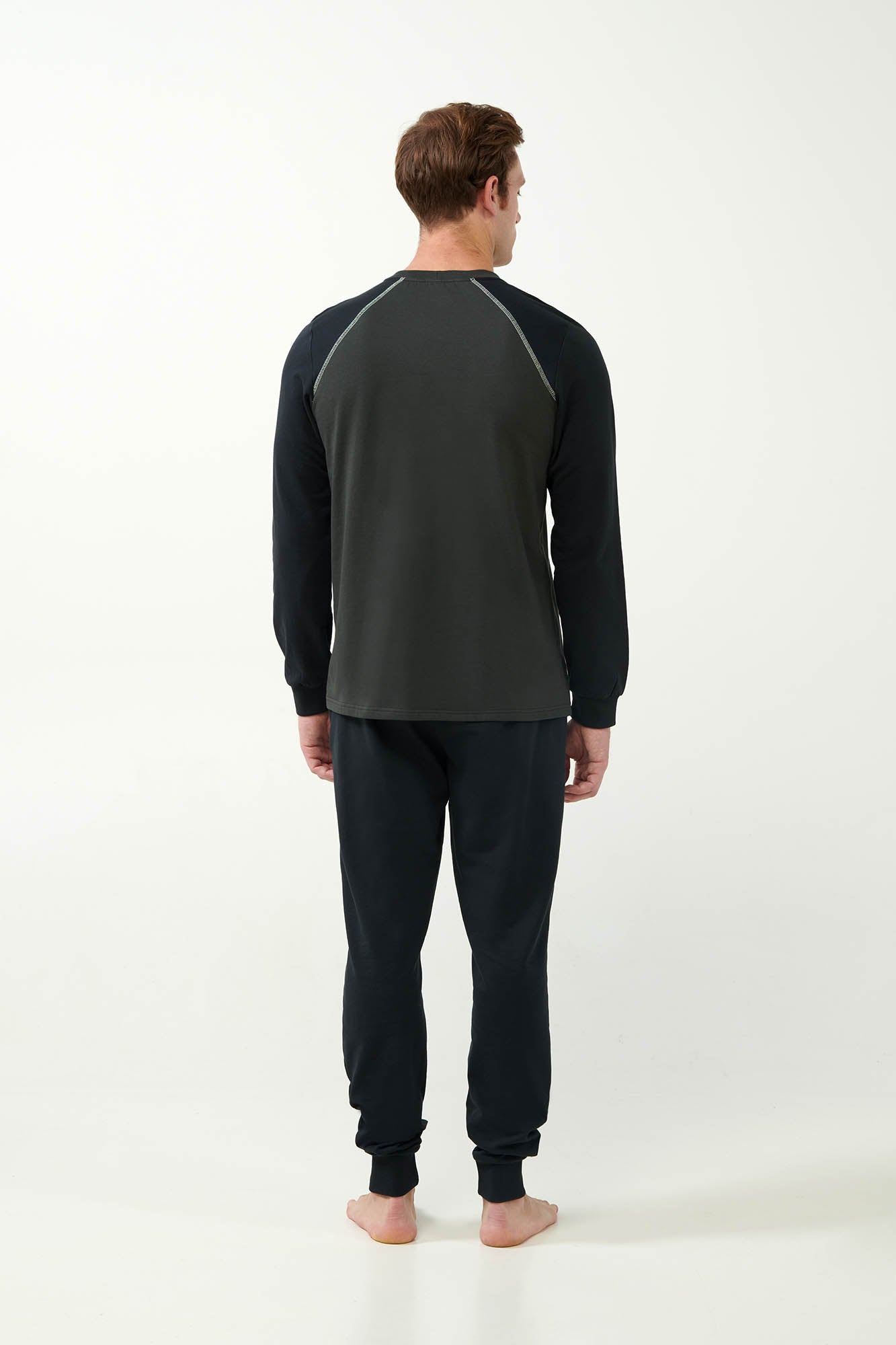 https://assets.vampfashion.com/SOFTONE_TMP_IMAGES/3_0215172253.jpg