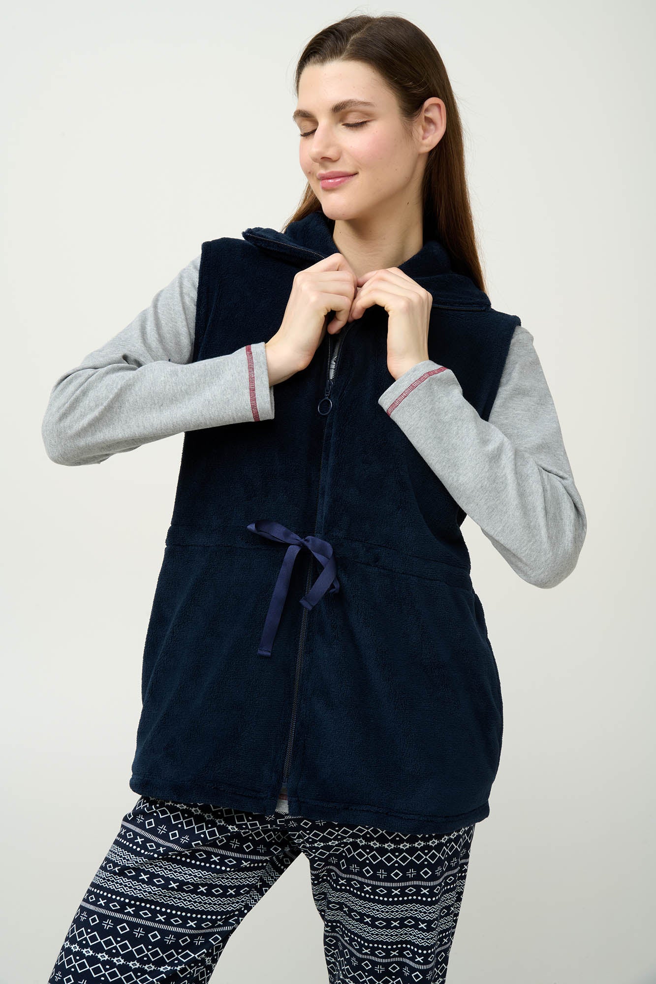 https://assets.vampfashion.com/SOFTONE_TMP_IMAGES/3_0246333176.jpg