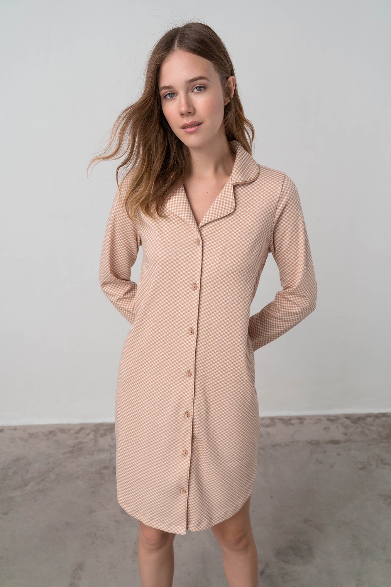 https://assets.vampfashion.com/SOFTONE_TMP_IMAGES/3_0251977235.jpg