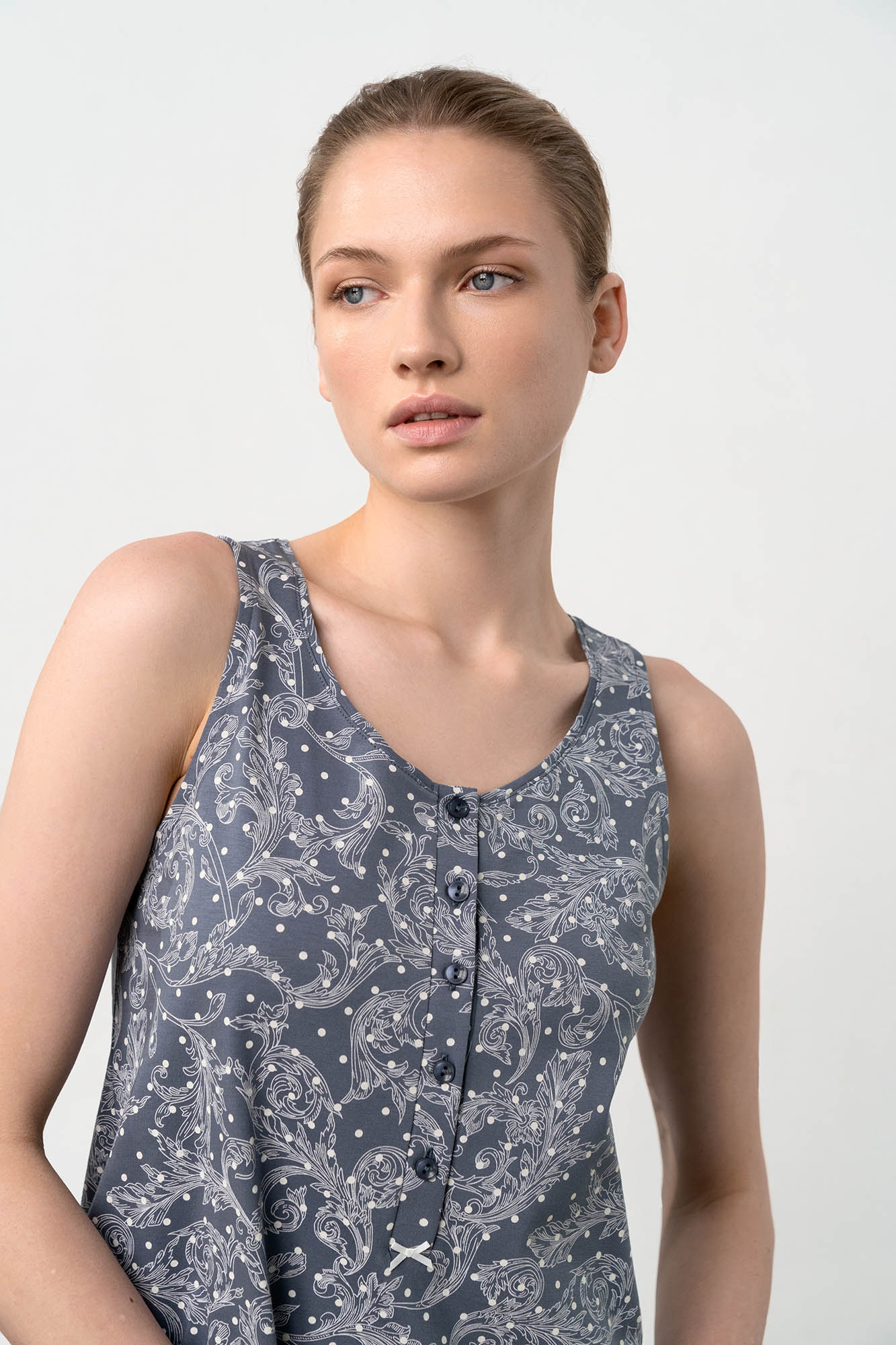 Vamp - Εμπριμέ Νυχτικό με Κουμπιά