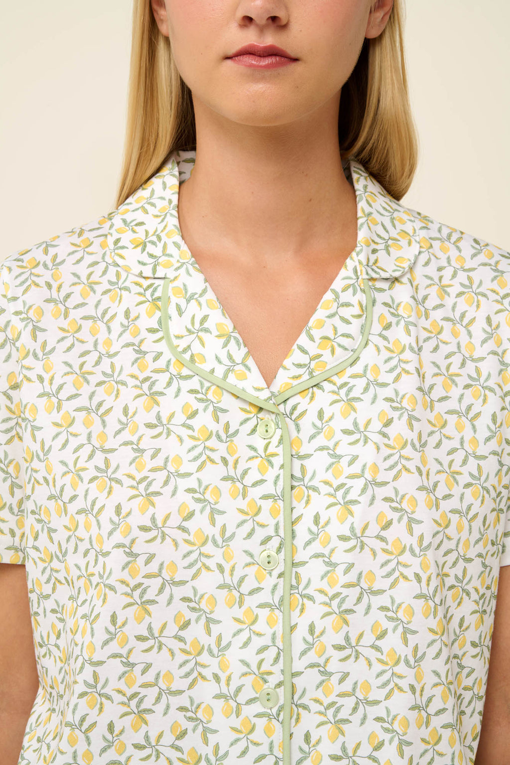 https://assets.vampfashion.com/SOFTONE_TMP_IMAGES/3_0275939359.jpg
