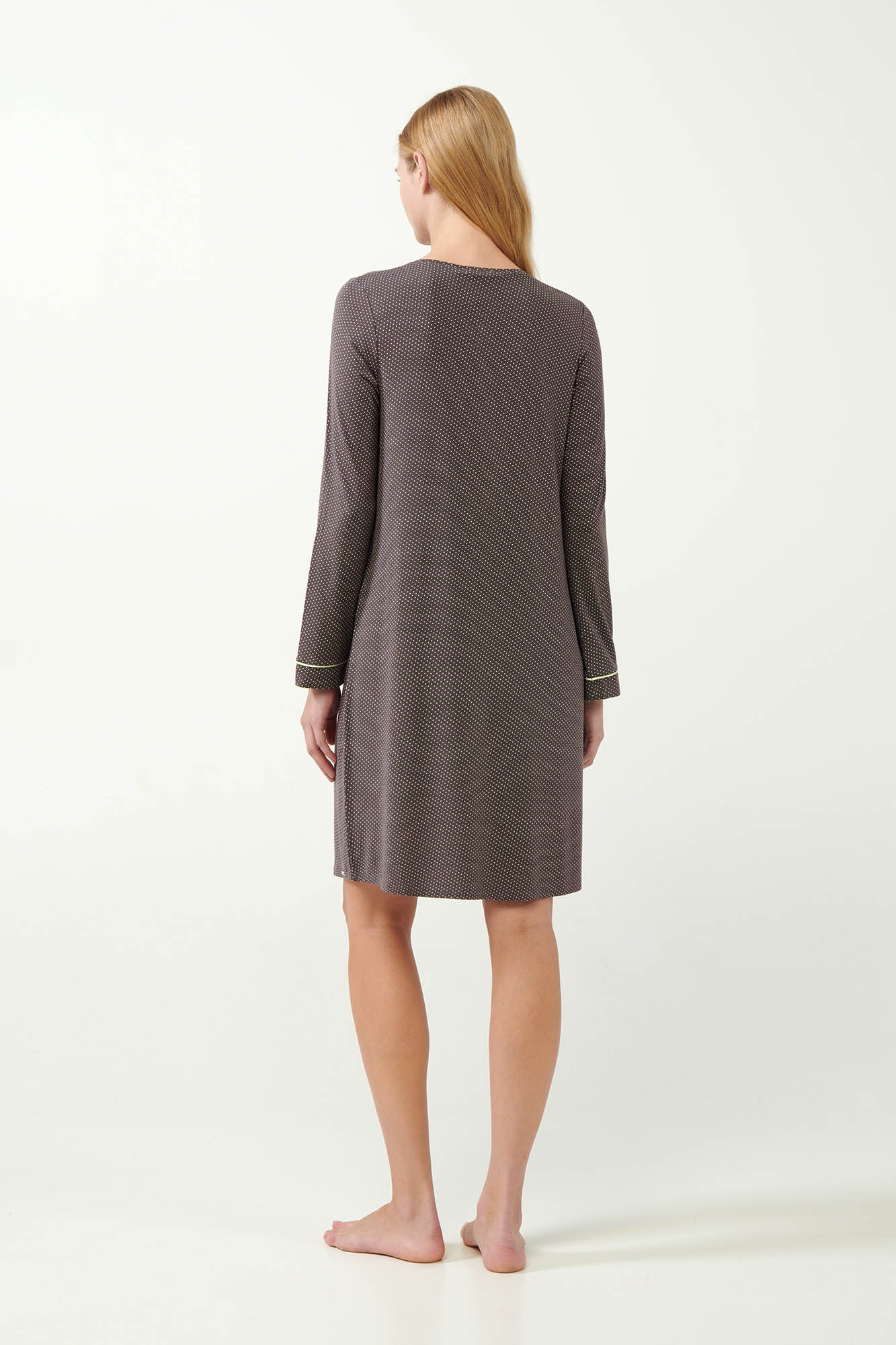 https://assets.vampfashion.com/SOFTONE_TMP_IMAGES/3_0306822426.jpg