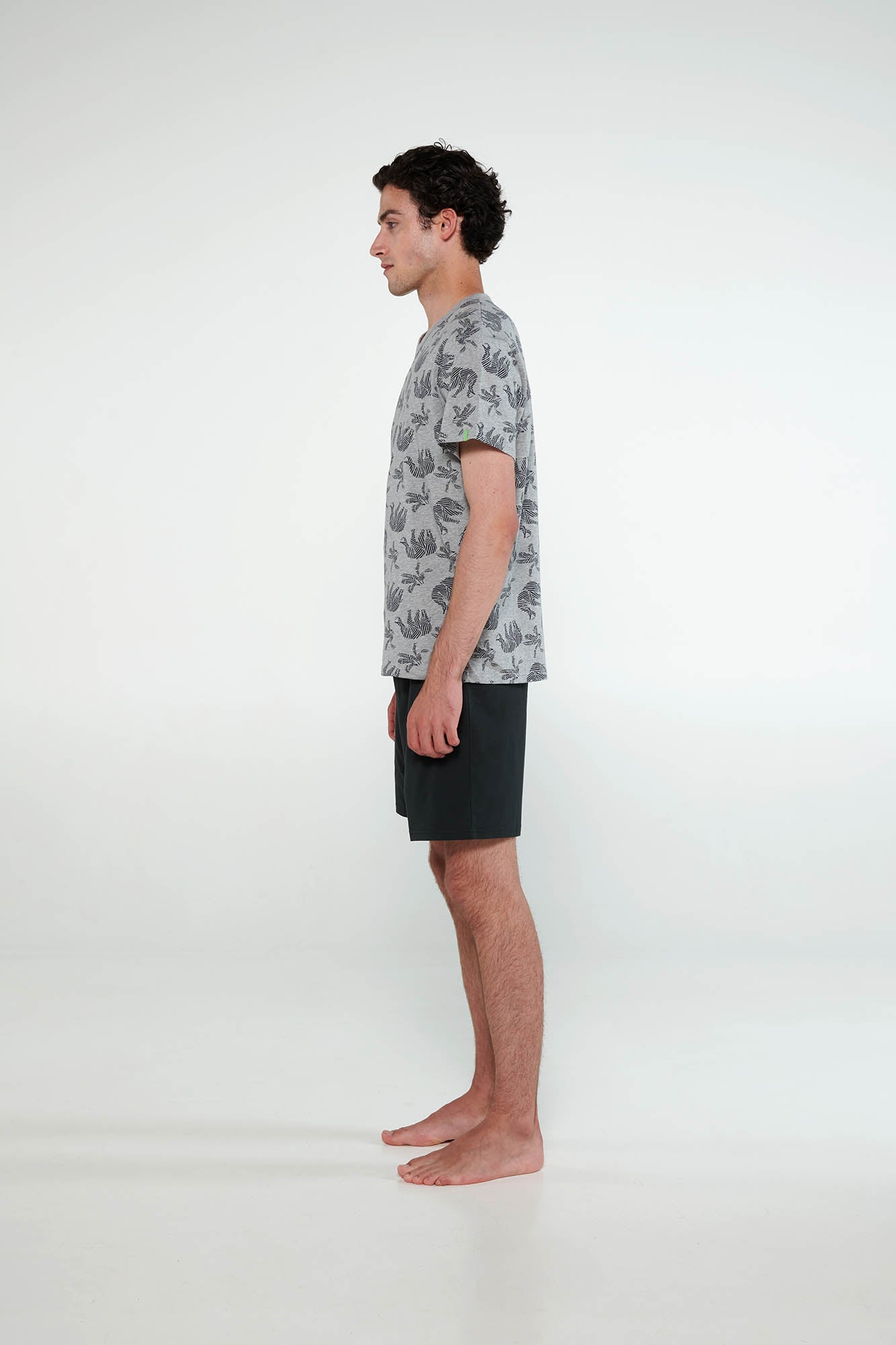 https://assets.vampfashion.com/SOFTONE_TMP_IMAGES/3_0336008889.jpg