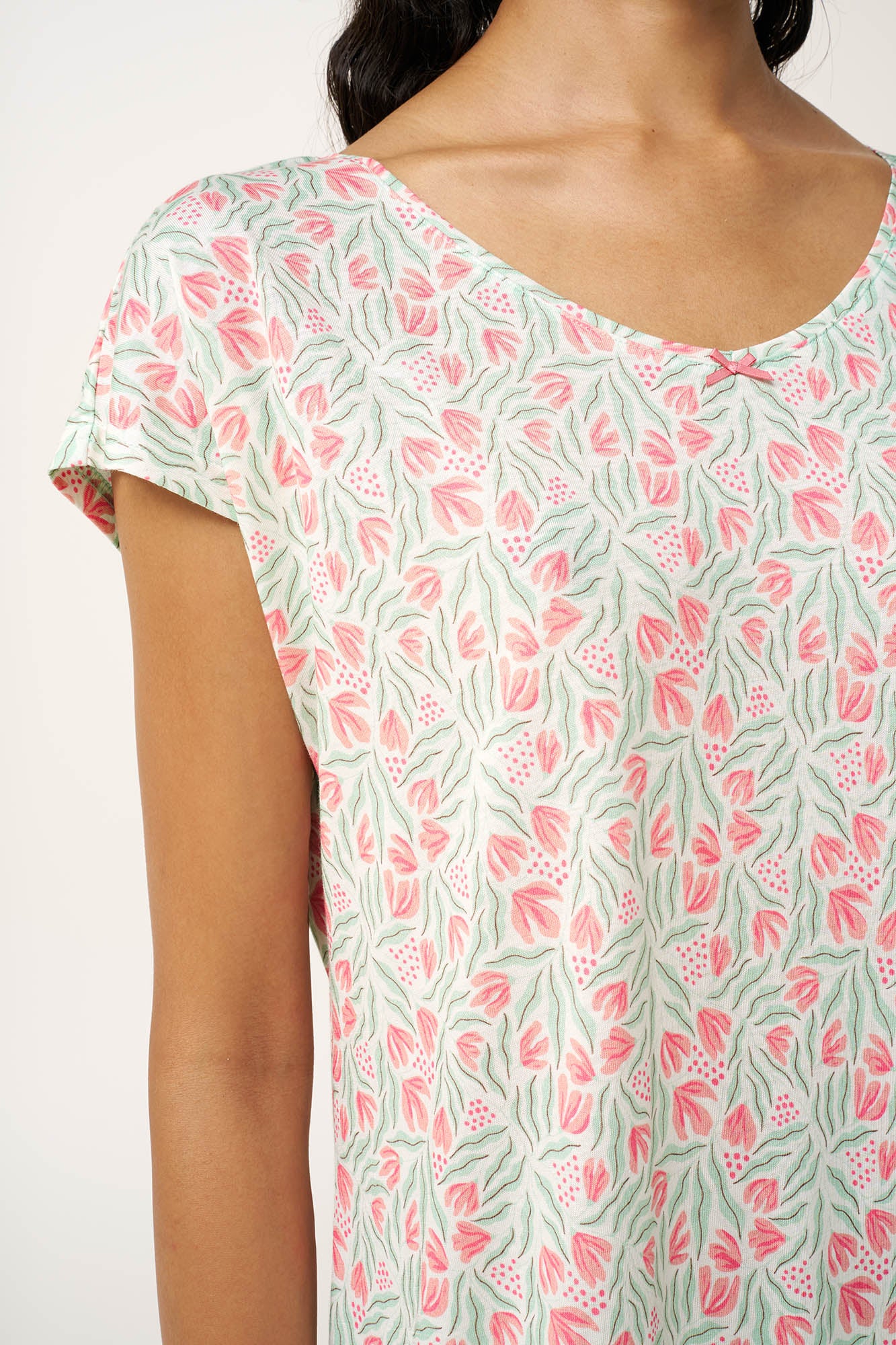 https://assets.vampfashion.com/SOFTONE_TMP_IMAGES/3_0354469272.jpg