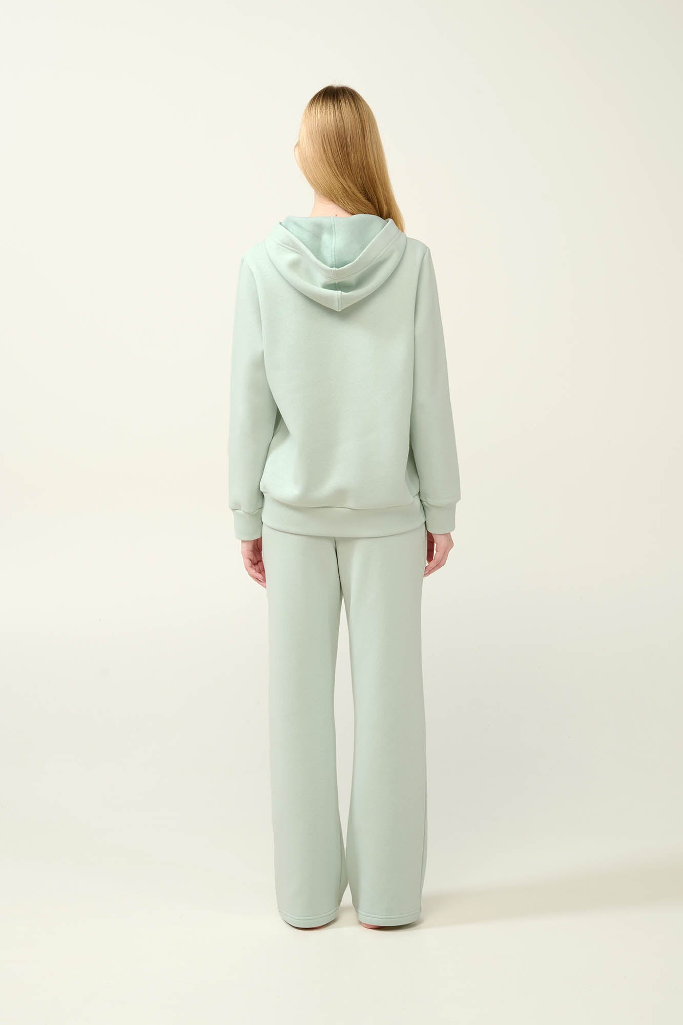 https://assets.vampfashion.com/SOFTONE_TMP_IMAGES/3_0372617977.jpg