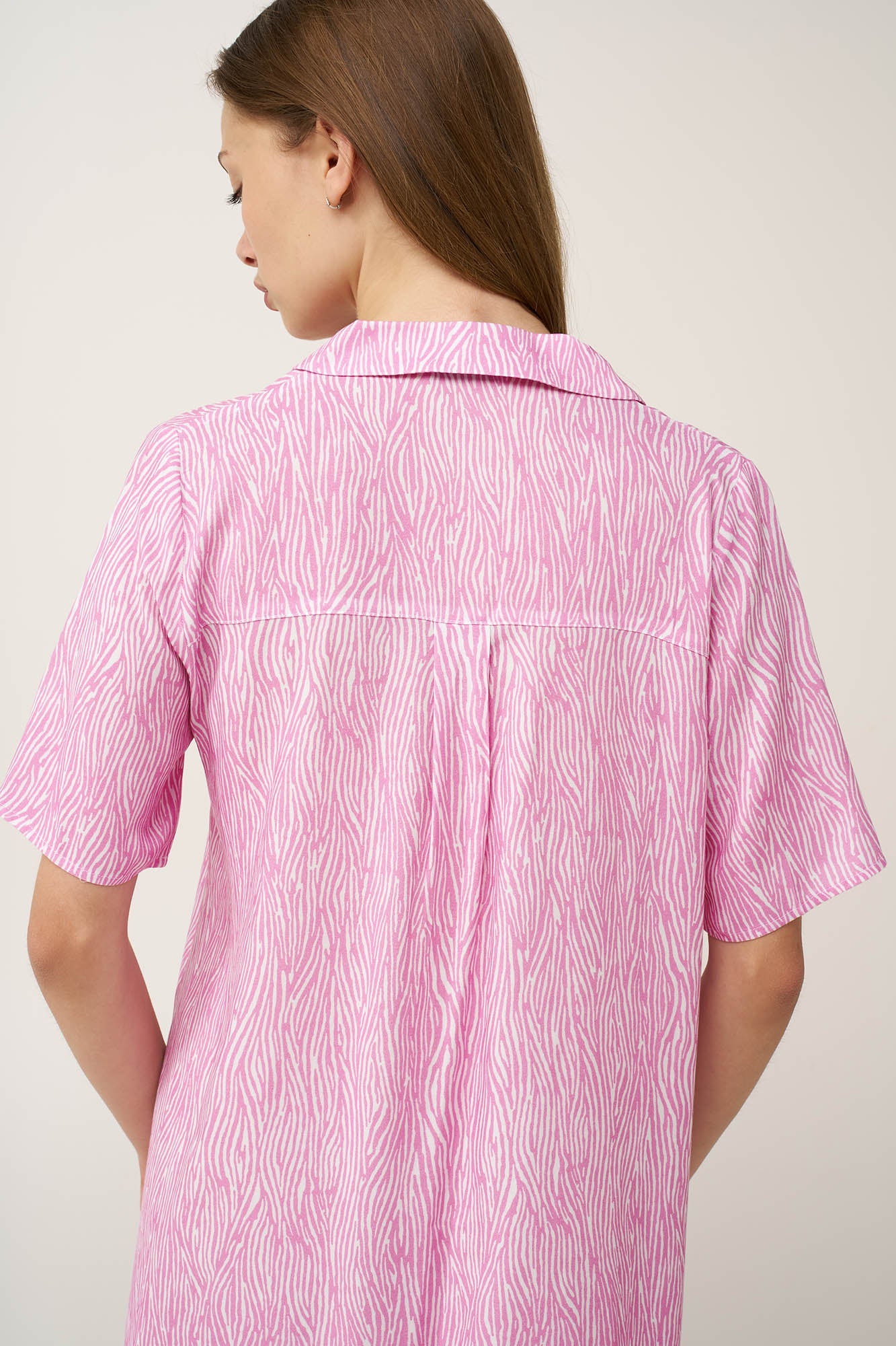 https://assets.vampfashion.com/SOFTONE_TMP_IMAGES/3_0404776137.jpg
