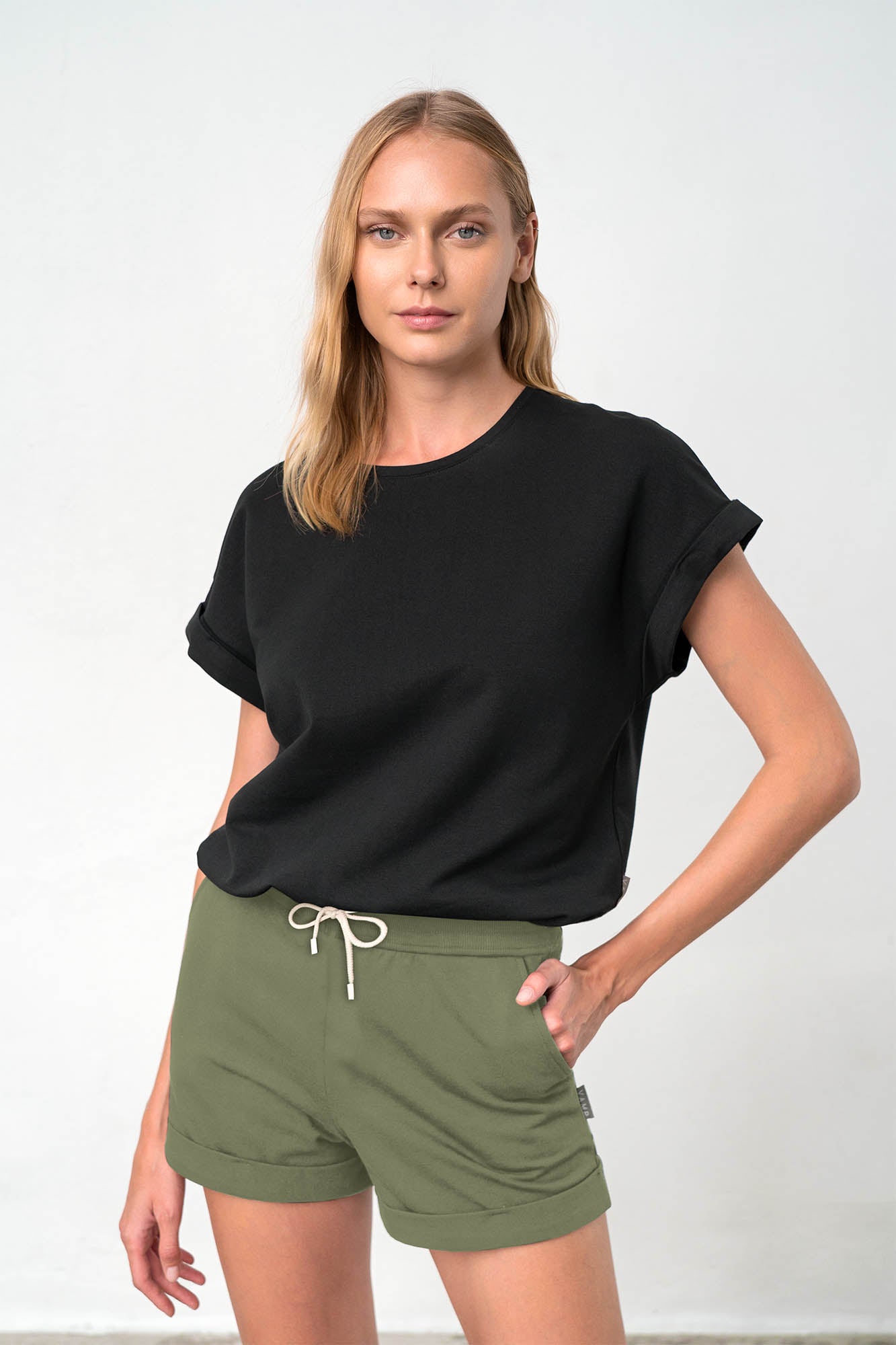 https://assets.vampfashion.com/SOFTONE_TMP_IMAGES/3_0405476331.jpg