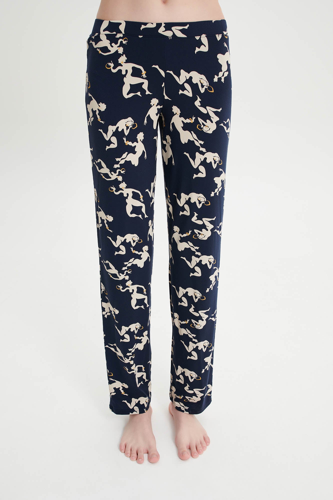 https://assets.vampfashion.com/SOFTONE_TMP_IMAGES/3_0414004582.jpg