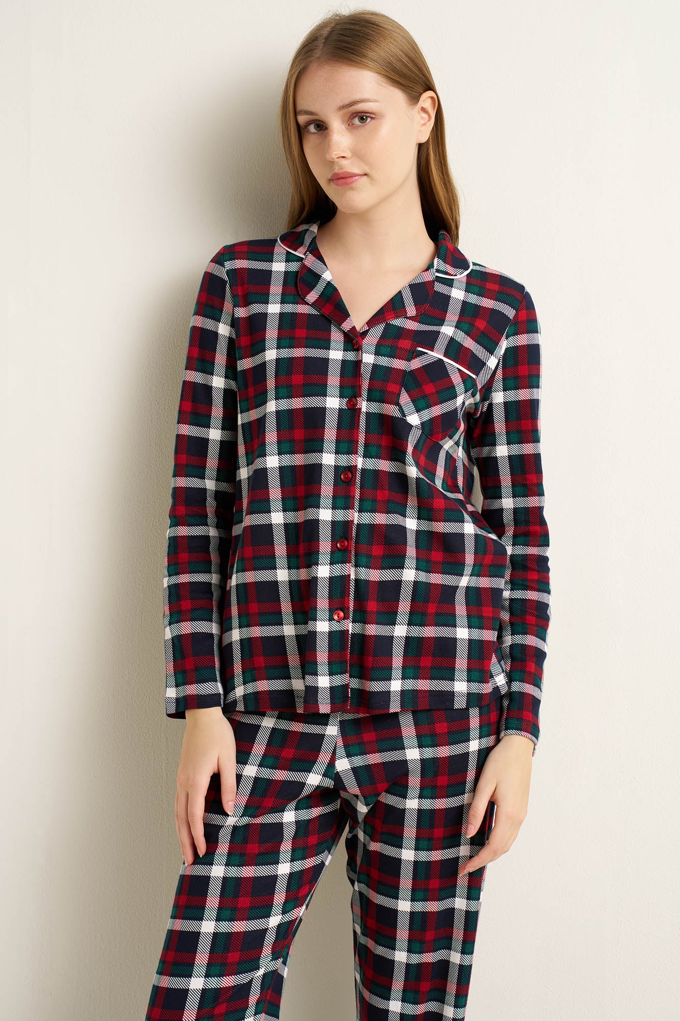 https://assets.vampfashion.com/SOFTONE_TMP_IMAGES/3_0486590216.jpg