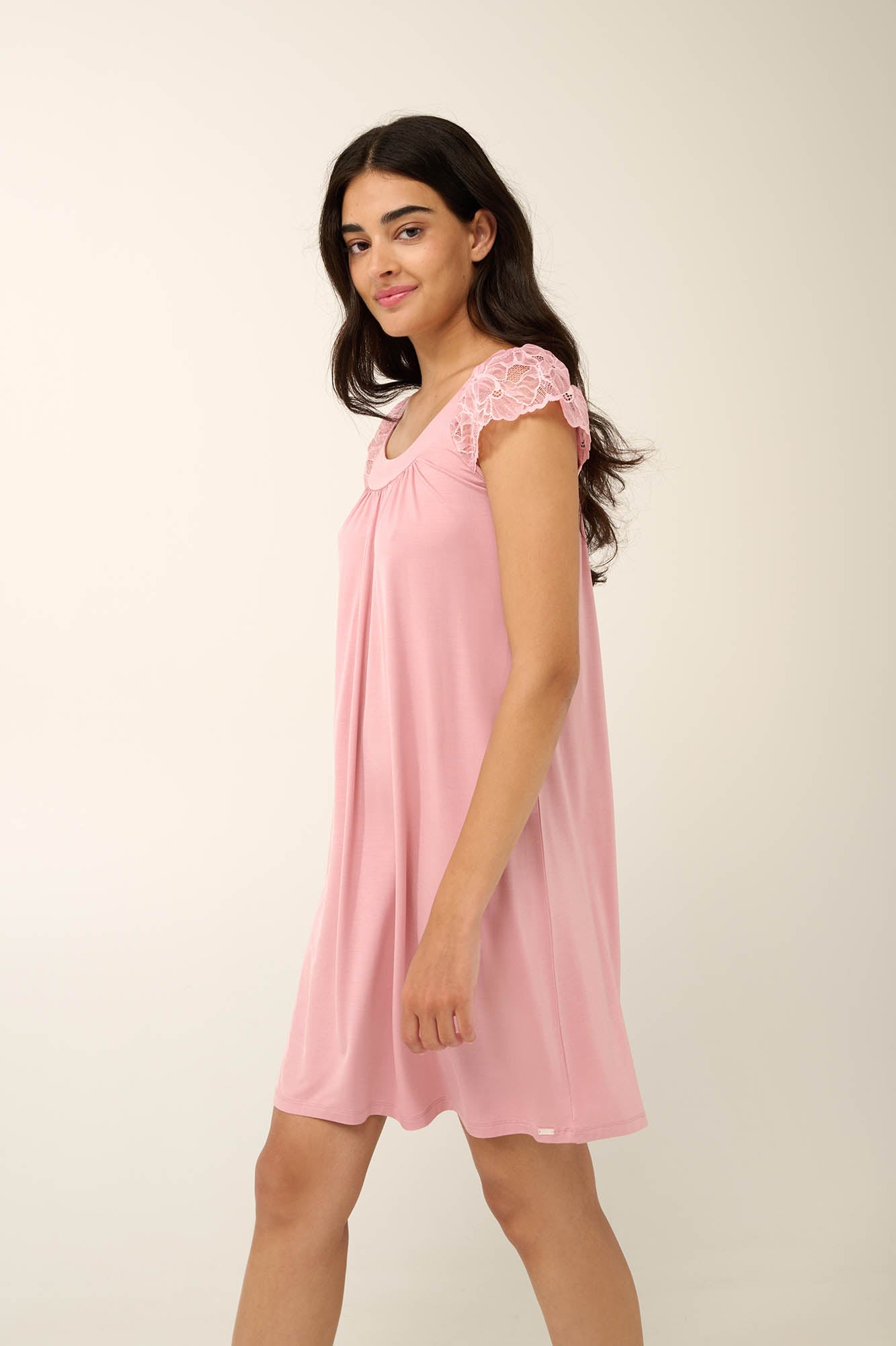 https://assets.vampfashion.com/SOFTONE_TMP_IMAGES/3_0515995192.jpg