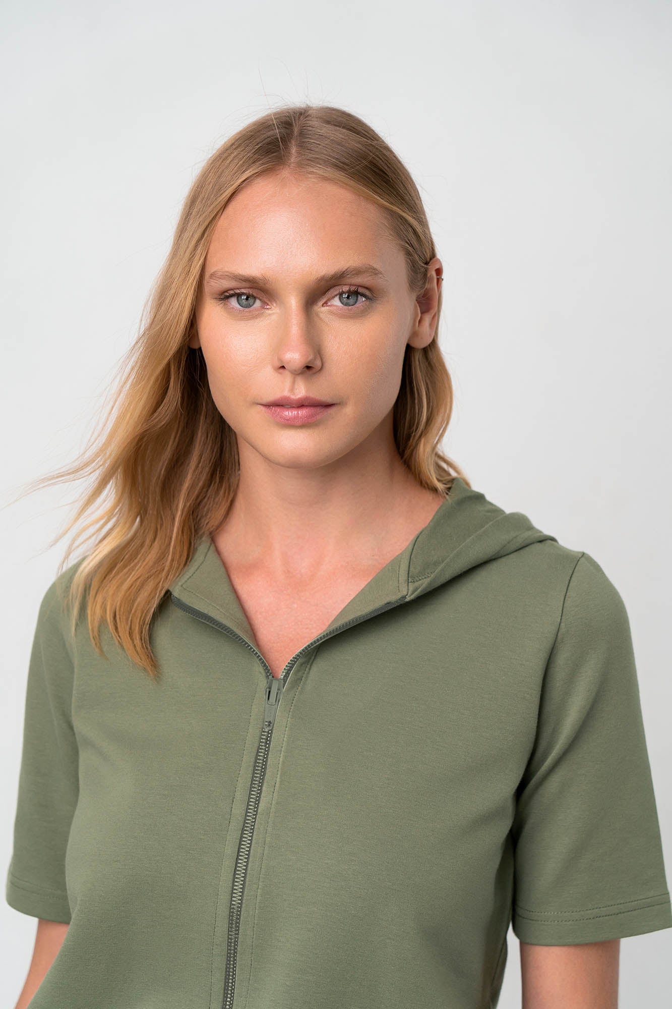 https://assets.vampfashion.com/SOFTONE_TMP_IMAGES/3_0553286478.jpg