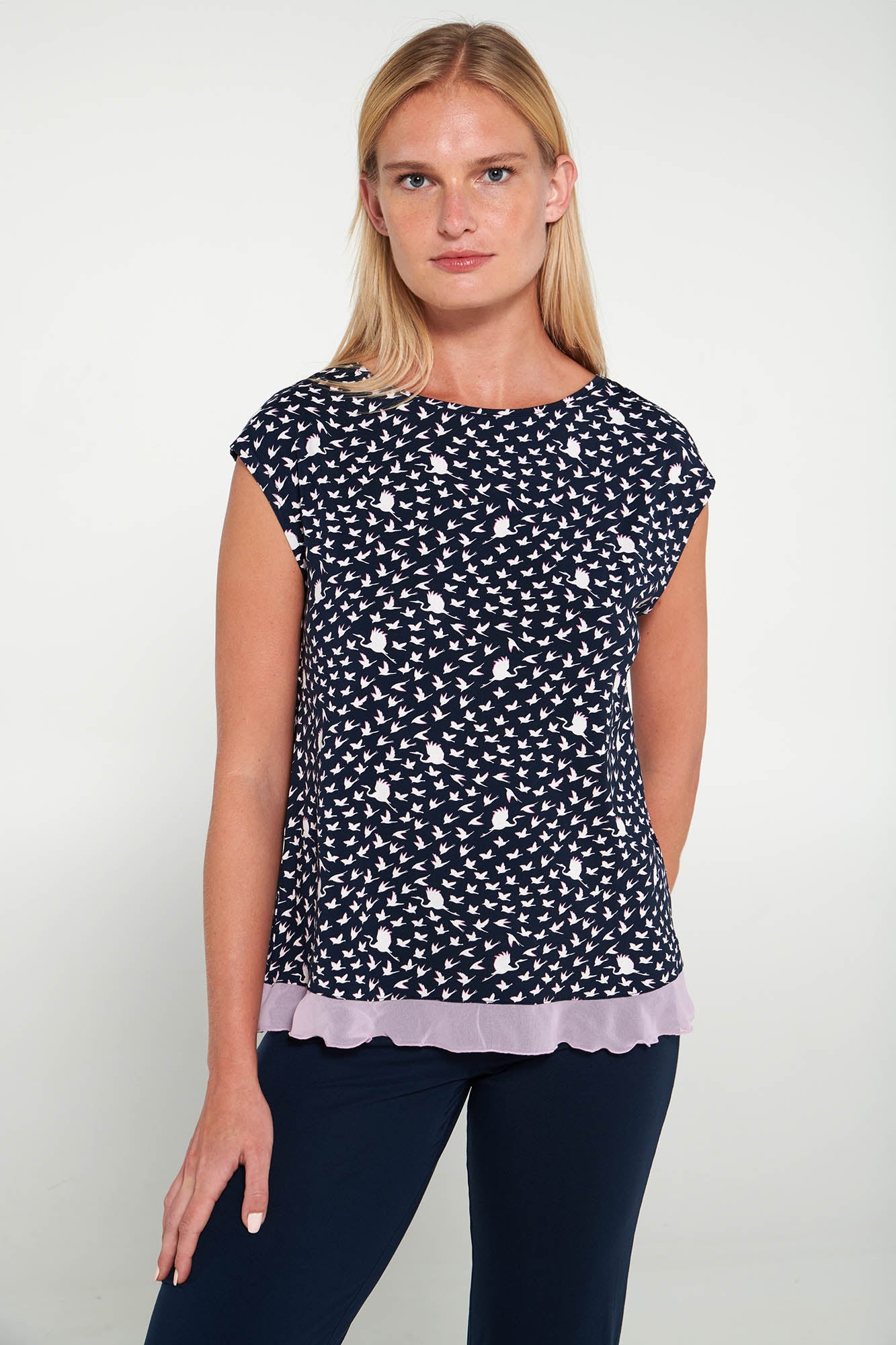 https://assets.vampfashion.com/SOFTONE_TMP_IMAGES/3_0569249316.jpg
