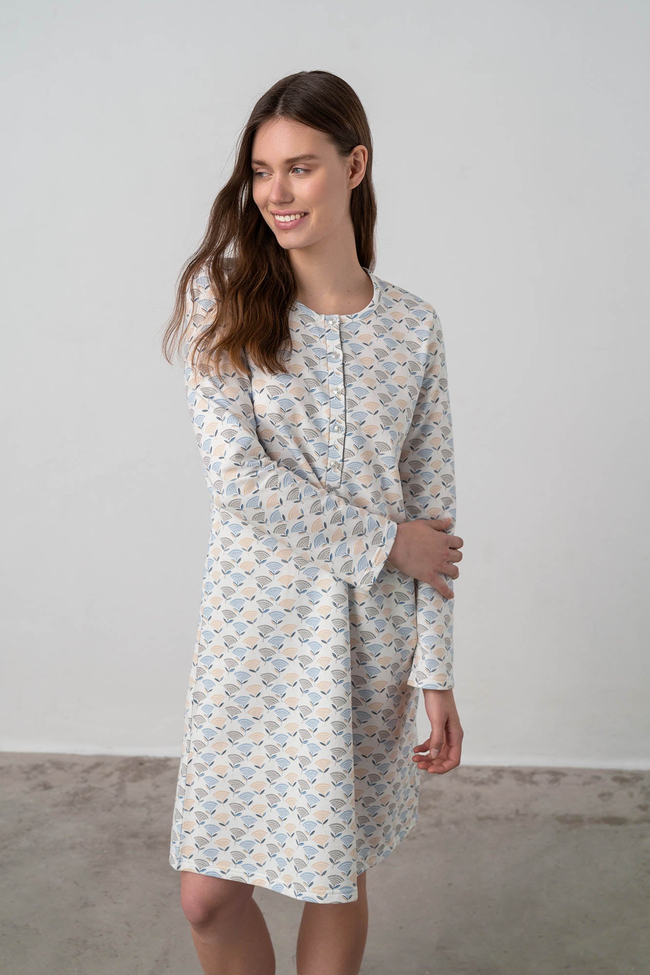 https://assets.vampfashion.com/SOFTONE_TMP_IMAGES/3_0585922956.jpg