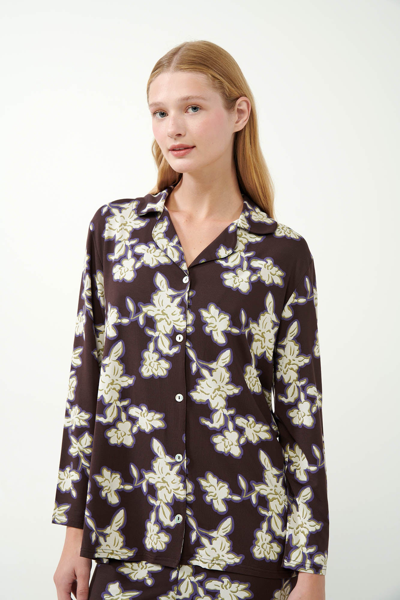 https://assets.vampfashion.com/SOFTONE_TMP_IMAGES/3_0601973764.jpg
