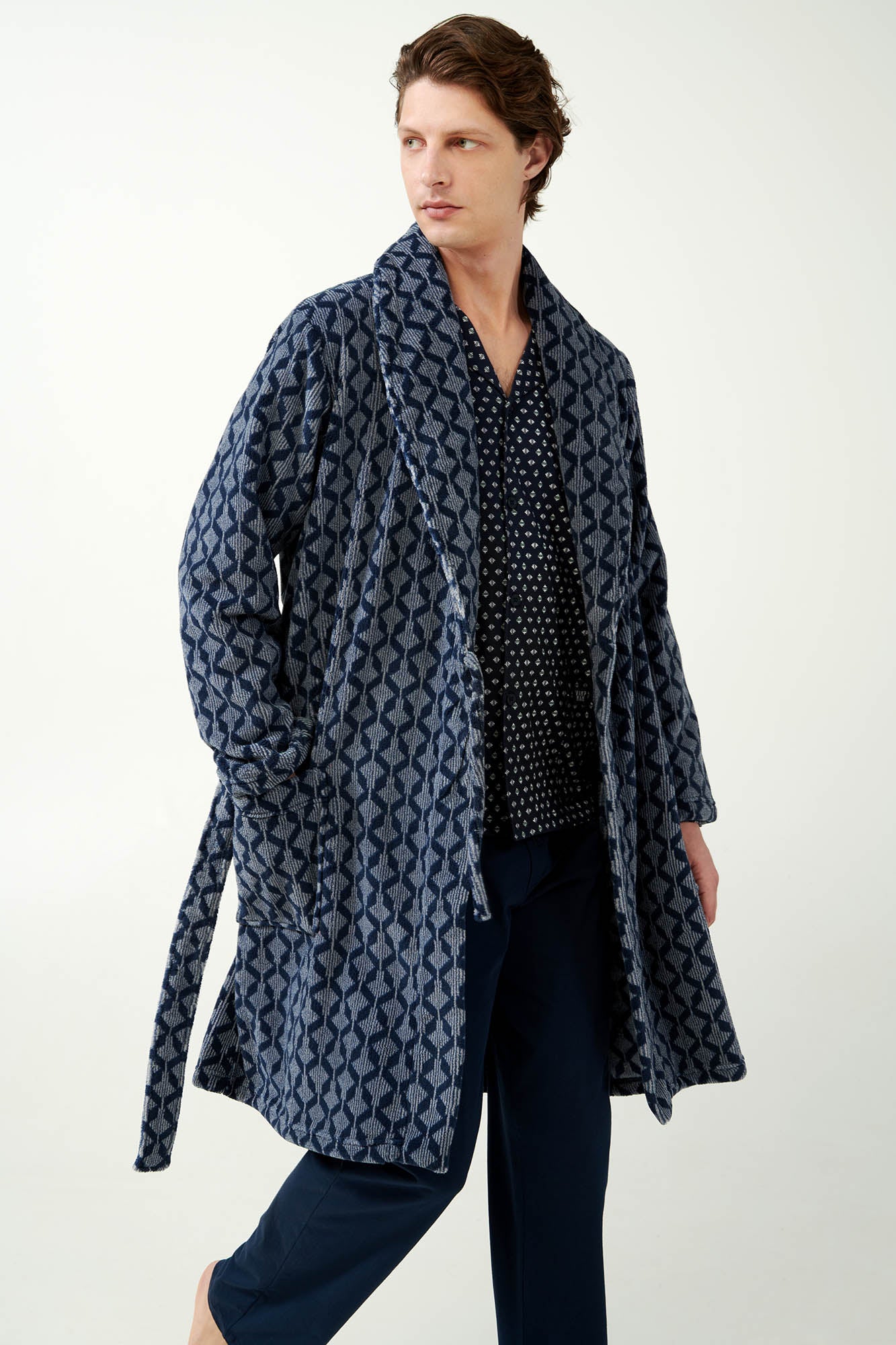 Vamp - Μακριά Σταυρωτή Fleece Ρόμπα με Γεωμετρικό Μοτίβο Ρόμβων