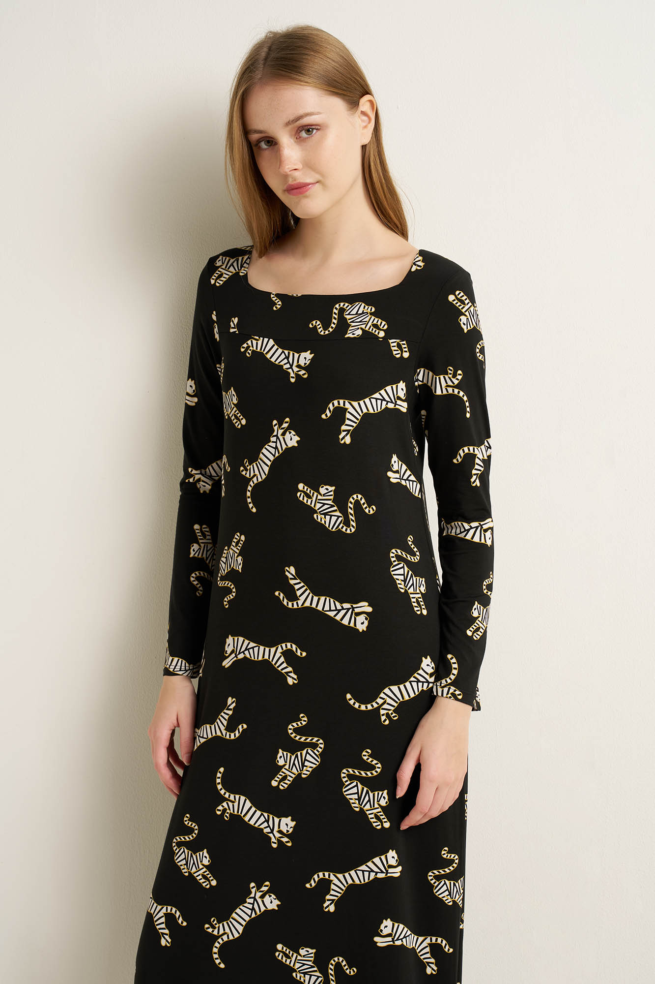https://assets.vampfashion.com/SOFTONE_TMP_IMAGES/3_0661155022.jpg
