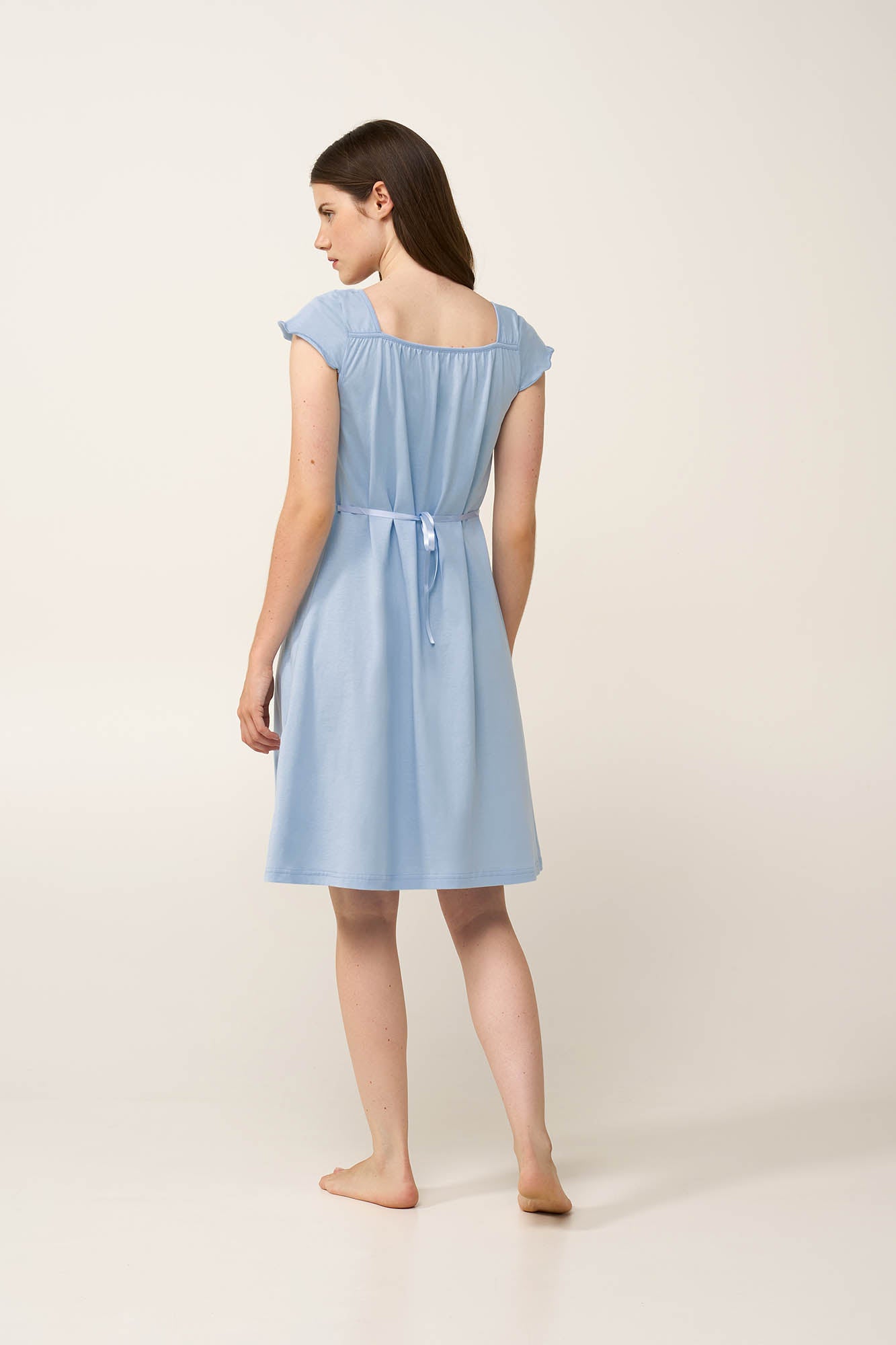 https://assets.vampfashion.com/SOFTONE_TMP_IMAGES/3_0670138965.jpg