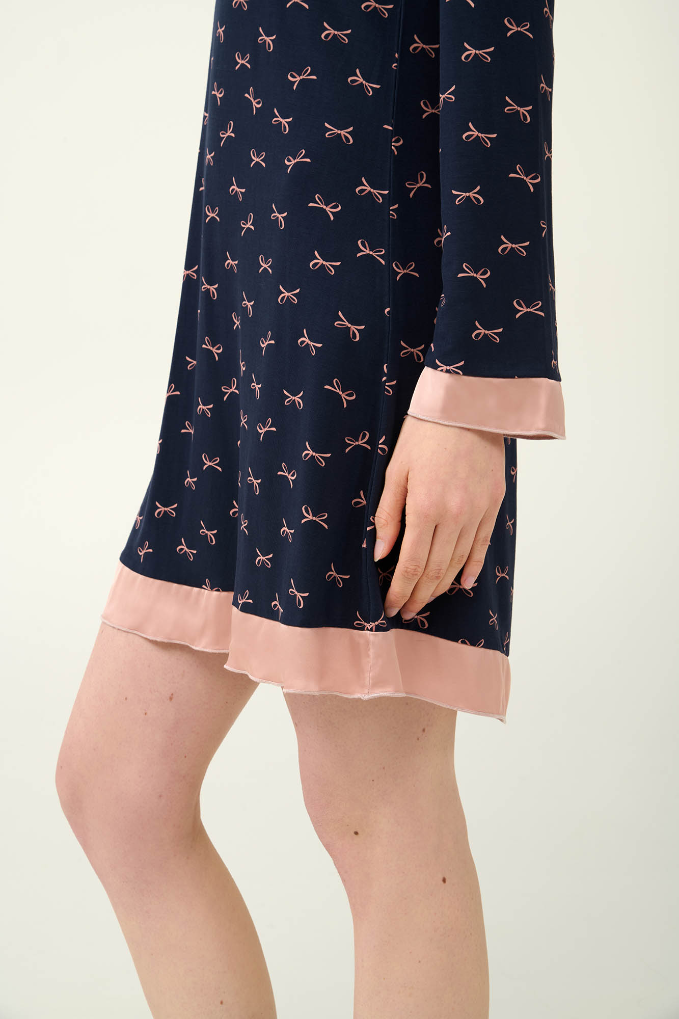 Vamp - Micromodal Νυχτικό με Σιφόν Λεπτομέρειες