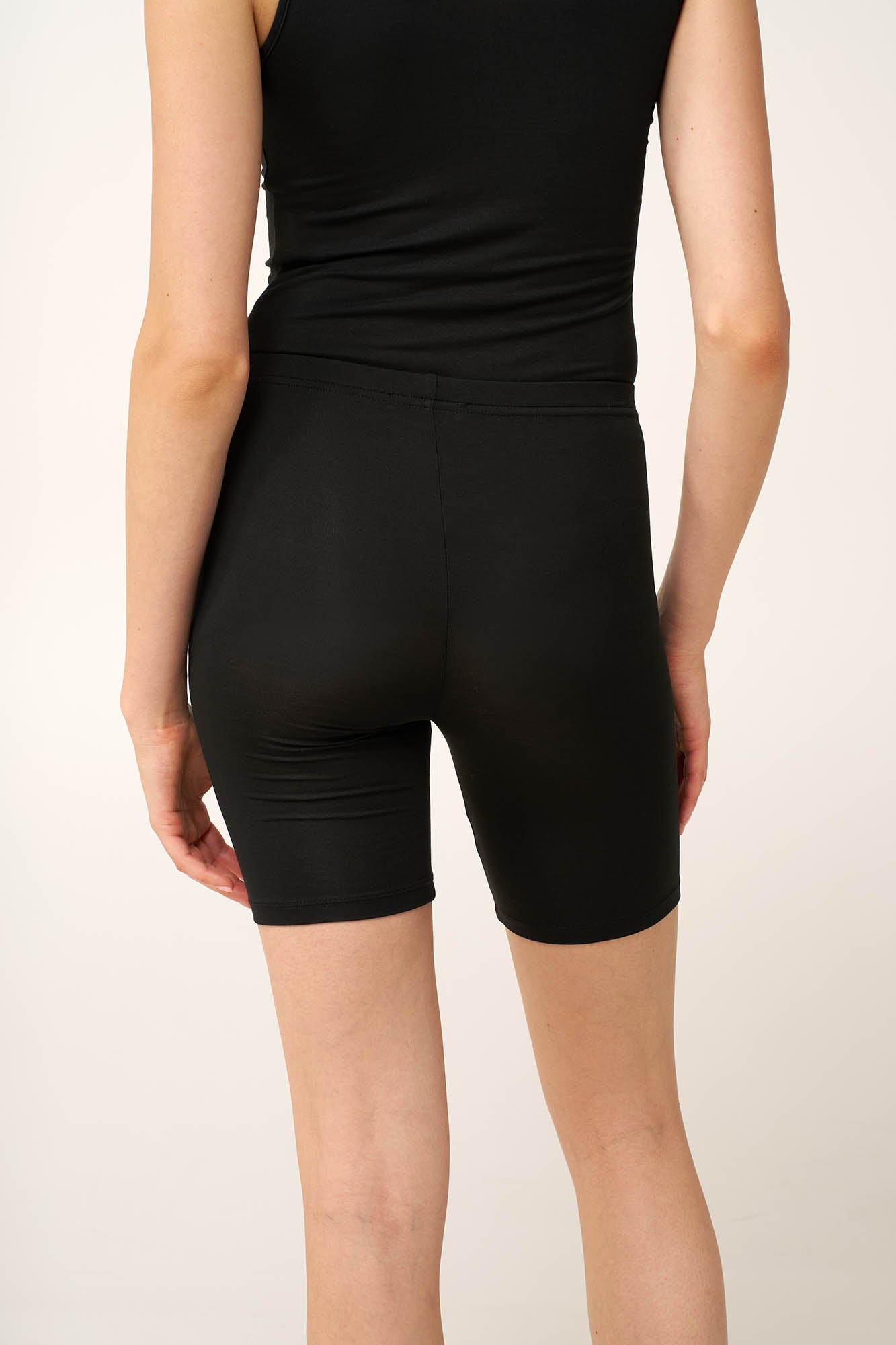 https://assets.vampfashion.com/SOFTONE_TMP_IMAGES/3_0671030235.jpg