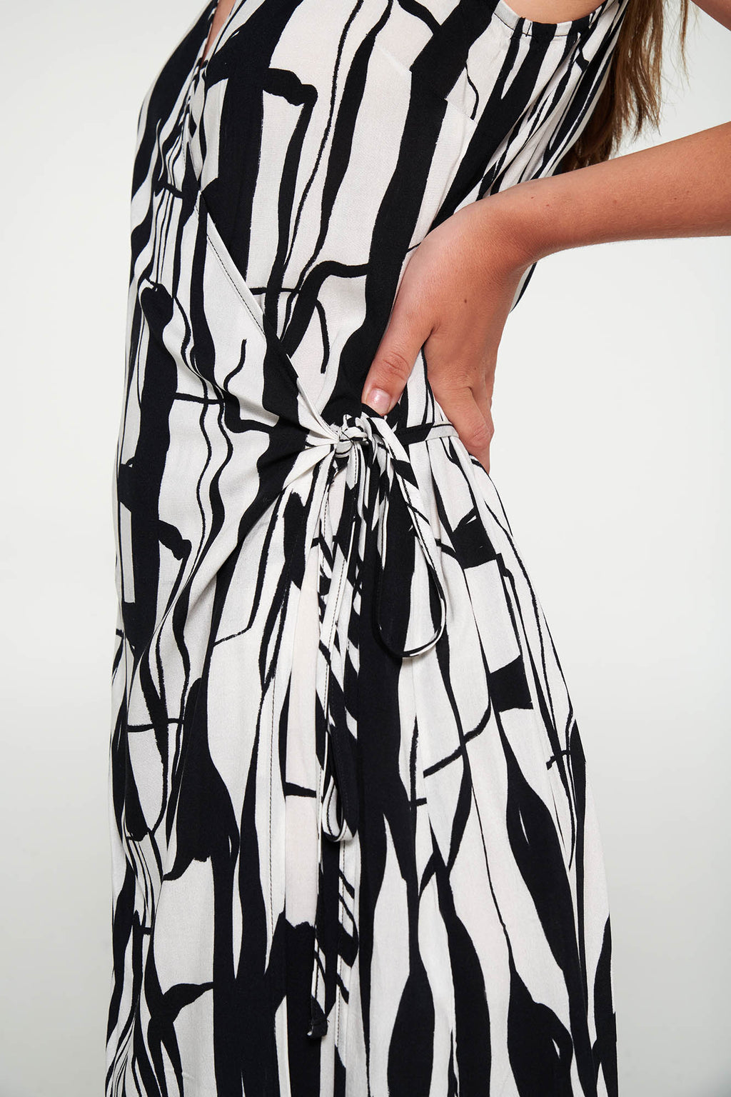 https://assets.vampfashion.com/SOFTONE_TMP_IMAGES/3_0677842488.jpg