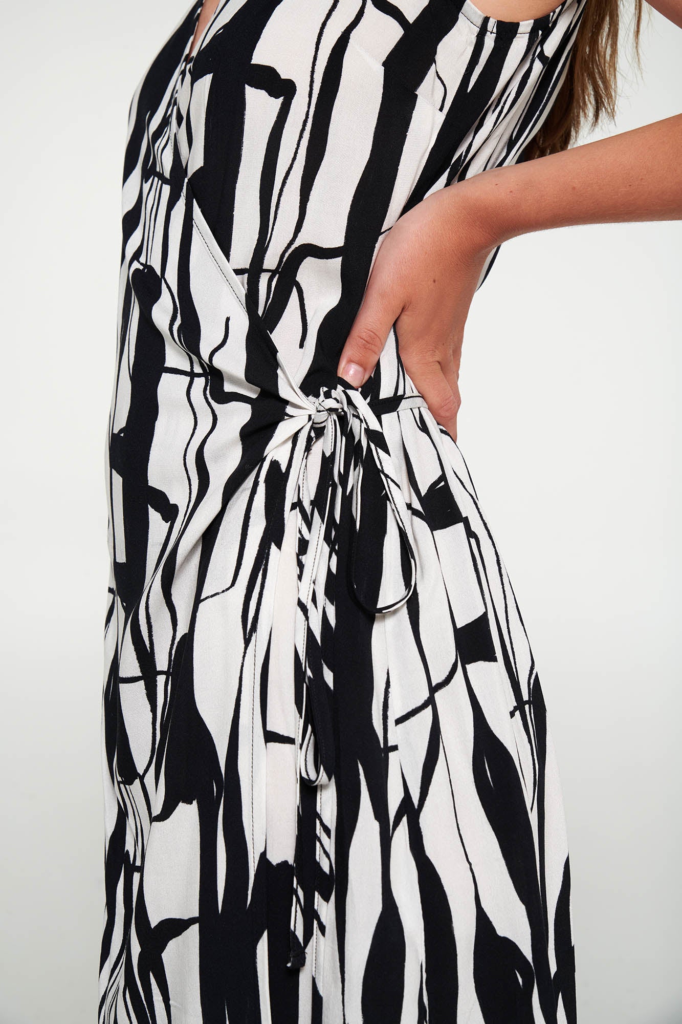 https://assets.vampfashion.com/SOFTONE_TMP_IMAGES/3_0677842488.jpg