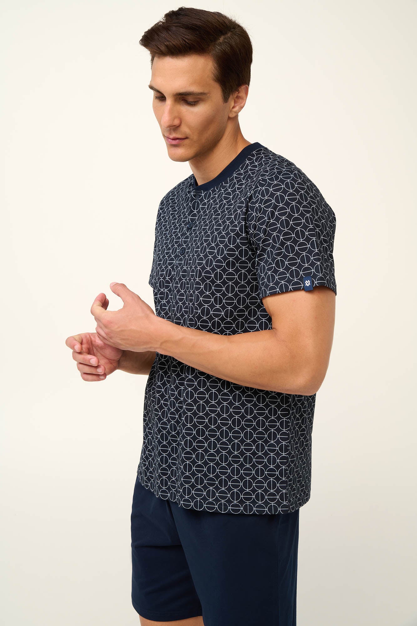 https://assets.vampfashion.com/SOFTONE_TMP_IMAGES/3_0678964816.jpg