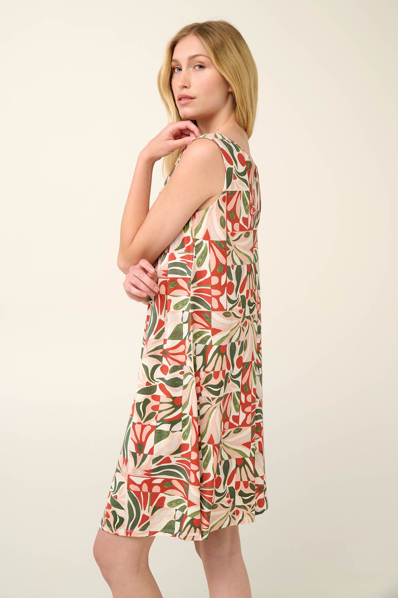 https://assets.vampfashion.com/SOFTONE_TMP_IMAGES/3_0726201443.jpg