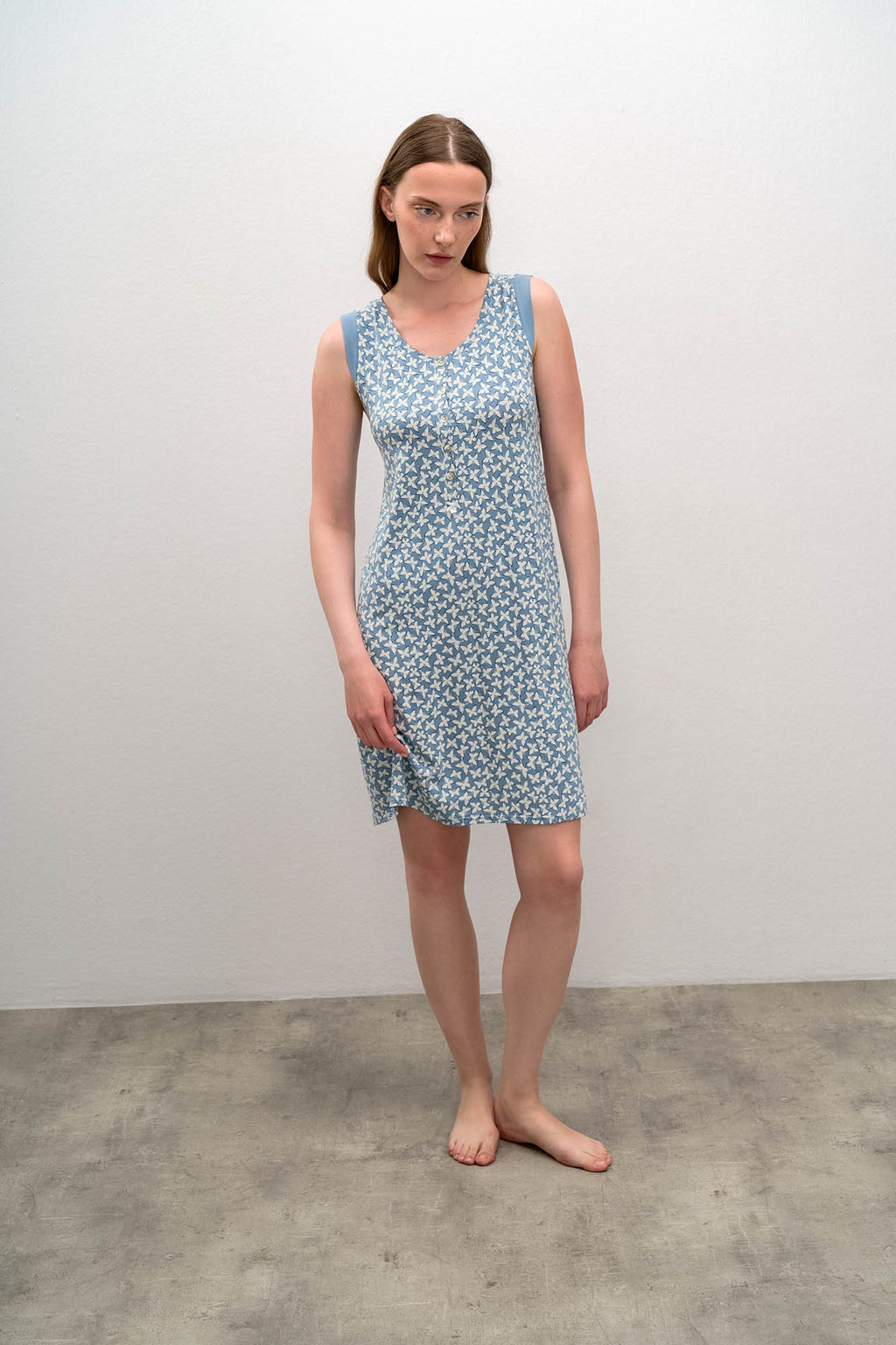 https://assets.vampfashion.com/SOFTONE_TMP_IMAGES/3_0740357977.jpg