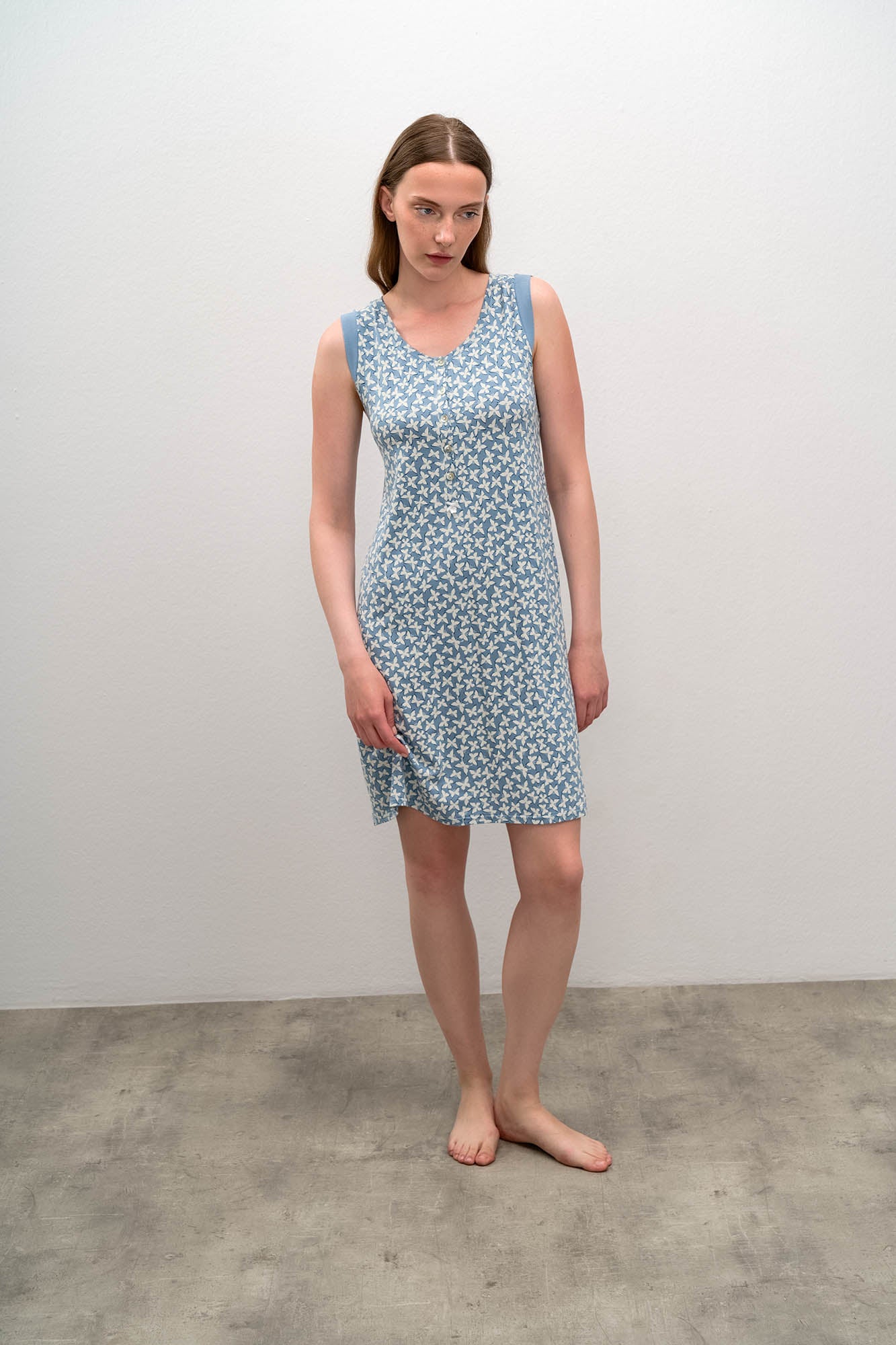 https://assets.vampfashion.com/SOFTONE_TMP_IMAGES/3_0740357977.jpg
