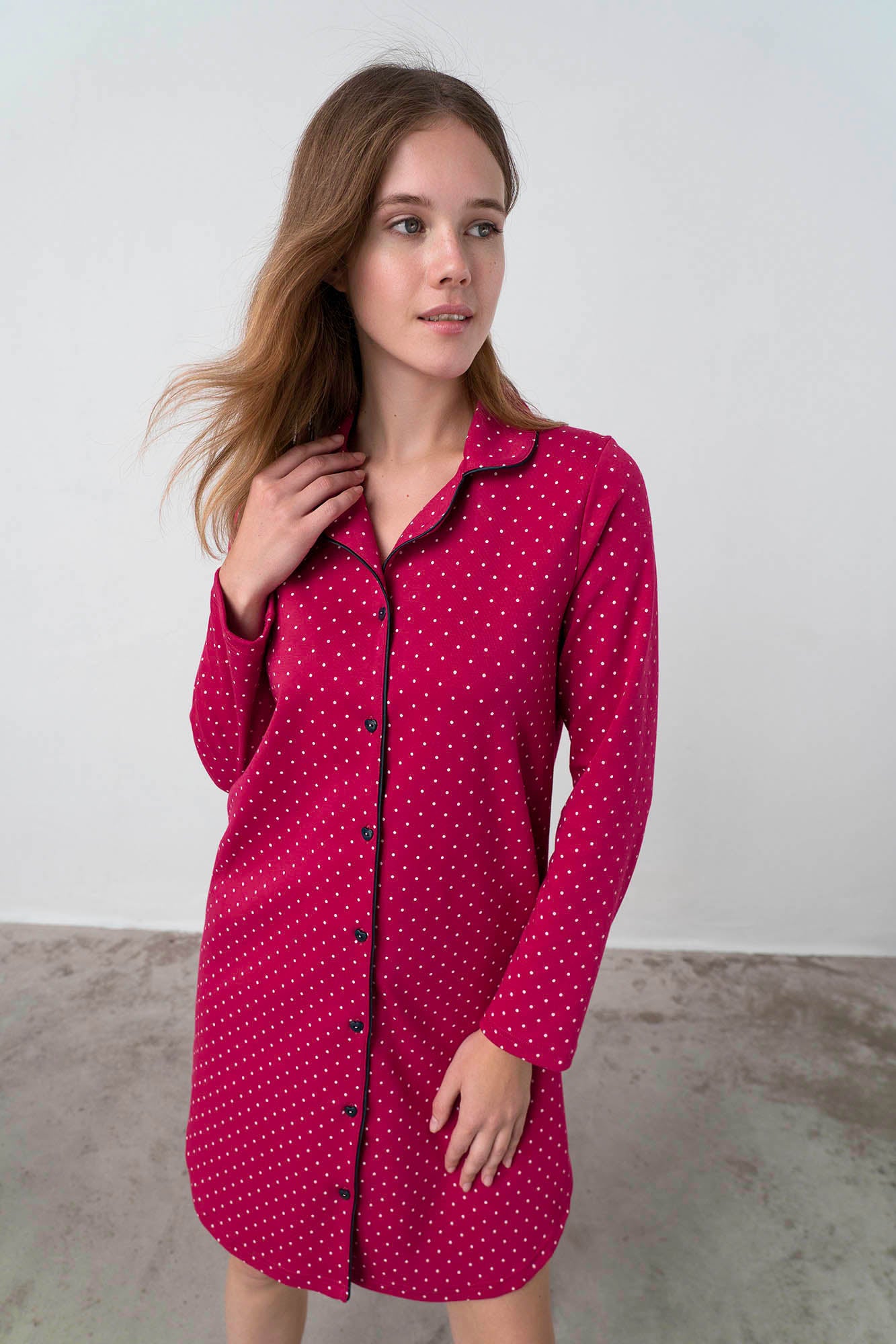https://assets.vampfashion.com/SOFTONE_TMP_IMAGES/3_0750513462.jpg