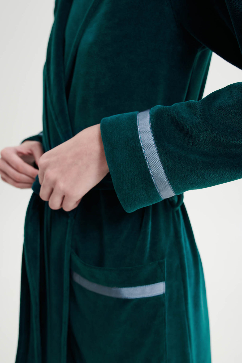 Vamp - Μονόχρωμη Σταυρωτή Ρόμπα