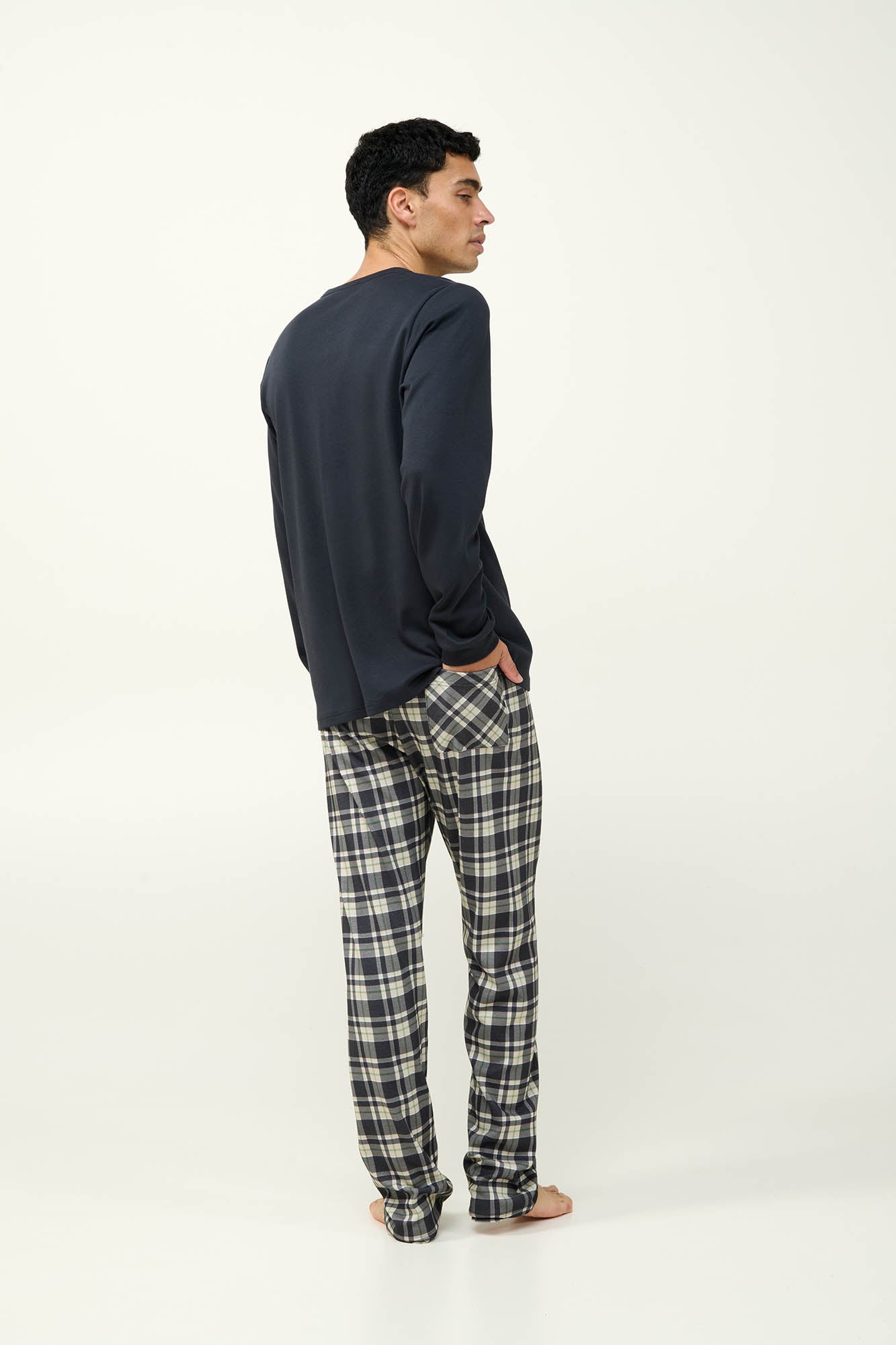https://assets.vampfashion.com/SOFTONE_TMP_IMAGES/3_0769996950.jpg