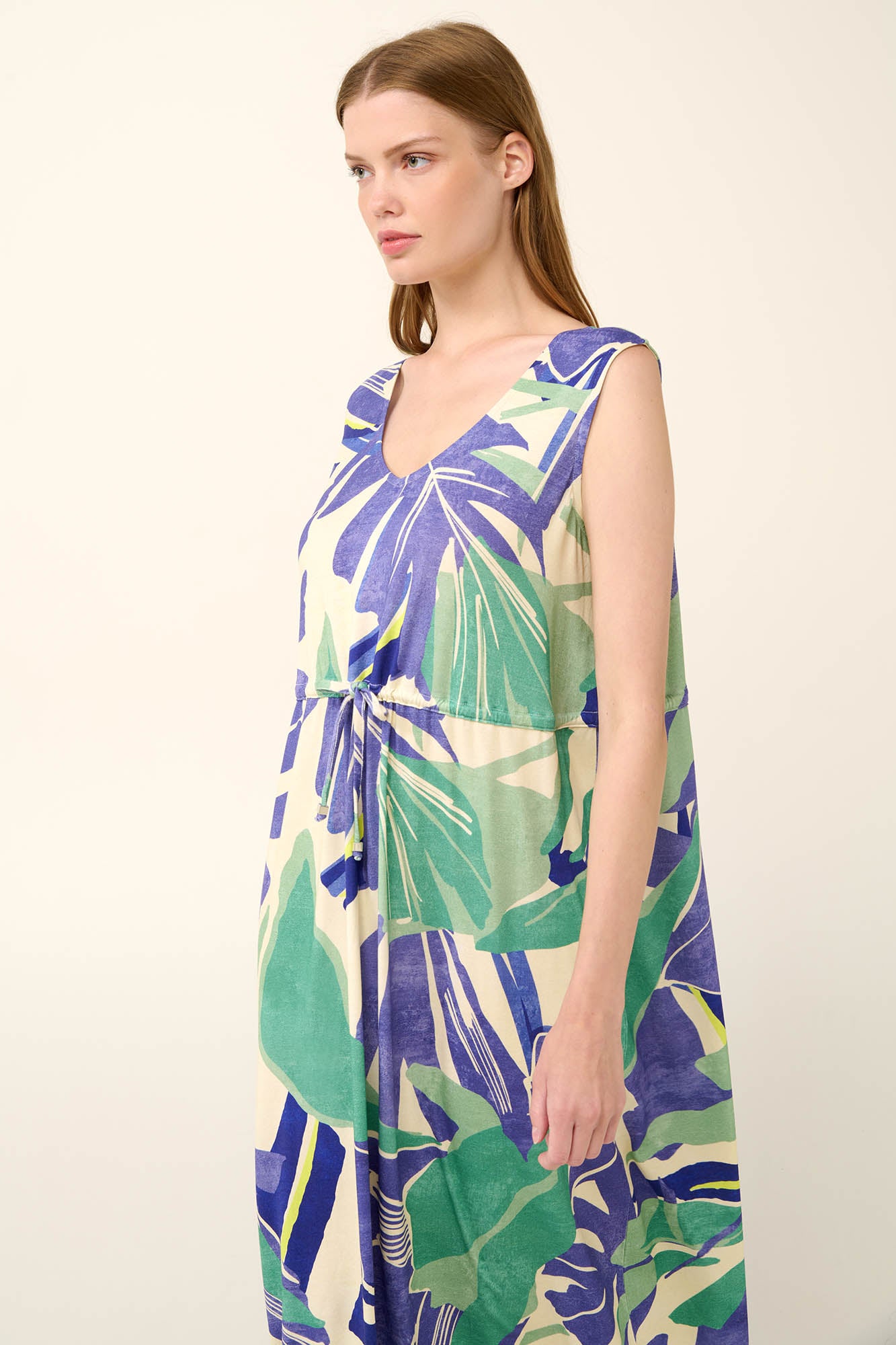 https://assets.vampfashion.com/SOFTONE_TMP_IMAGES/3_0772041557.jpg