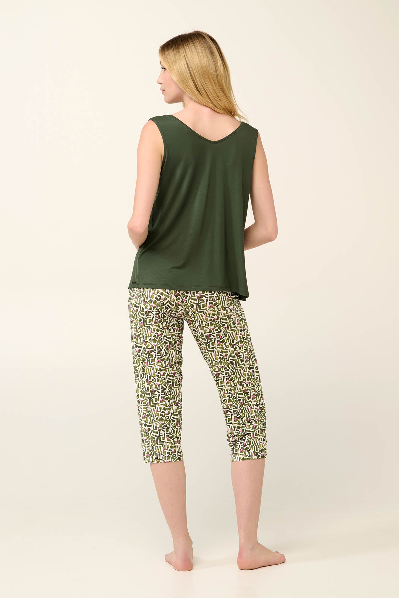 https://assets.vampfashion.com/SOFTONE_TMP_IMAGES/3_0817506428.jpg