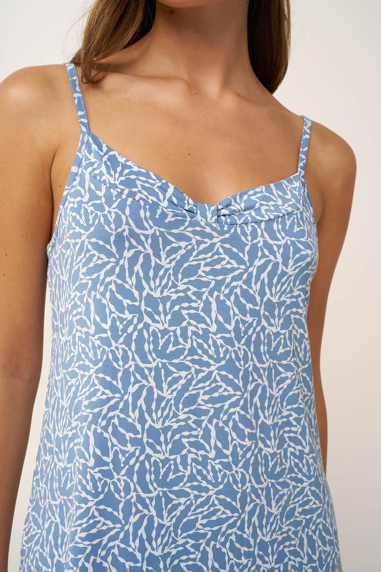 https://assets.vampfashion.com/SOFTONE_TMP_IMAGES/3_0827920414.jpg
