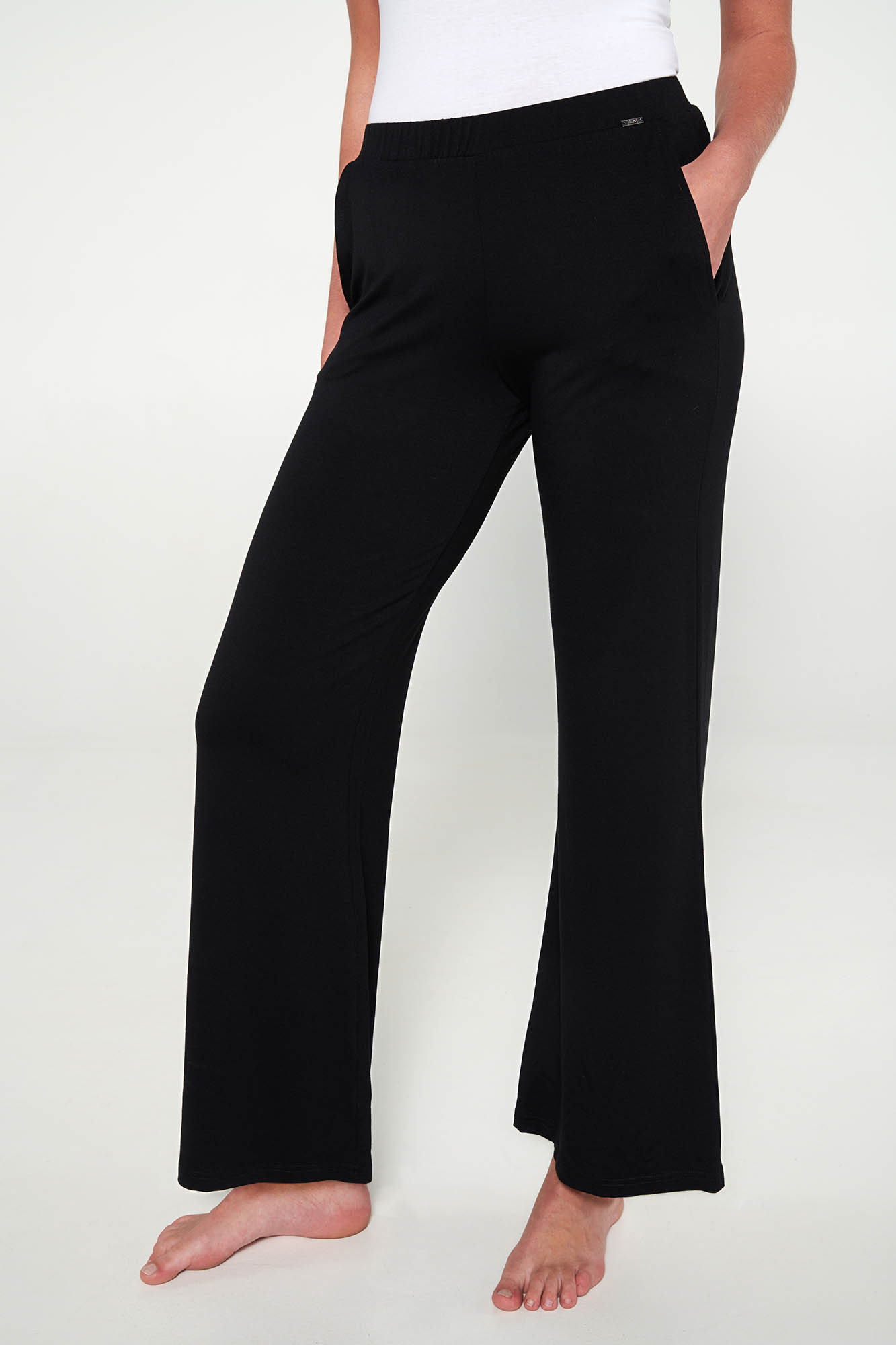 Vamp - Μονόχρωμο Παντελόνι Καμπάνα