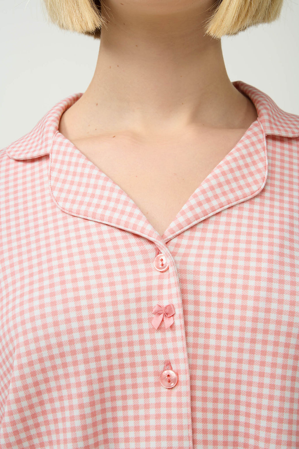 https://assets.vampfashion.com/SOFTONE_TMP_IMAGES/3_0851435945.jpg