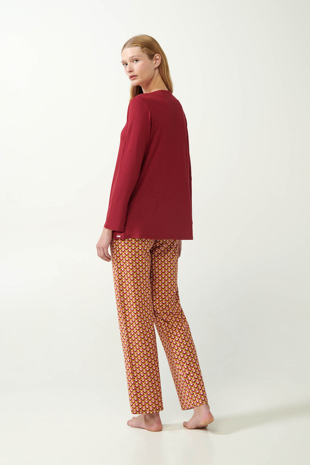 https://assets.vampfashion.com/SOFTONE_TMP_IMAGES/3_0852115730.jpg