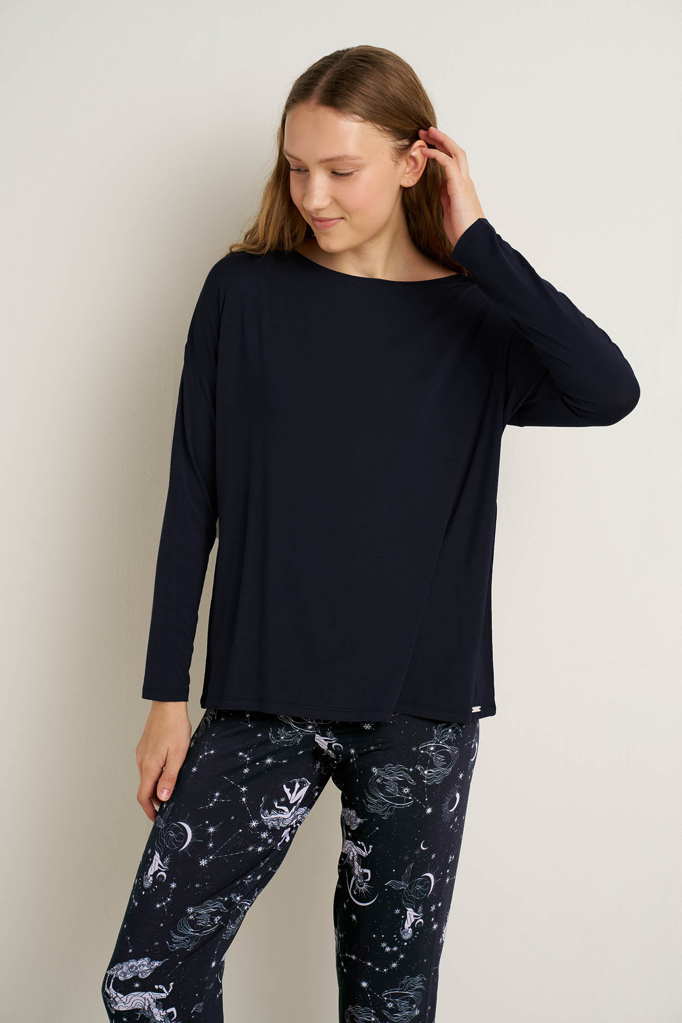 https://assets.vampfashion.com/SOFTONE_TMP_IMAGES/3_0865507868.jpg