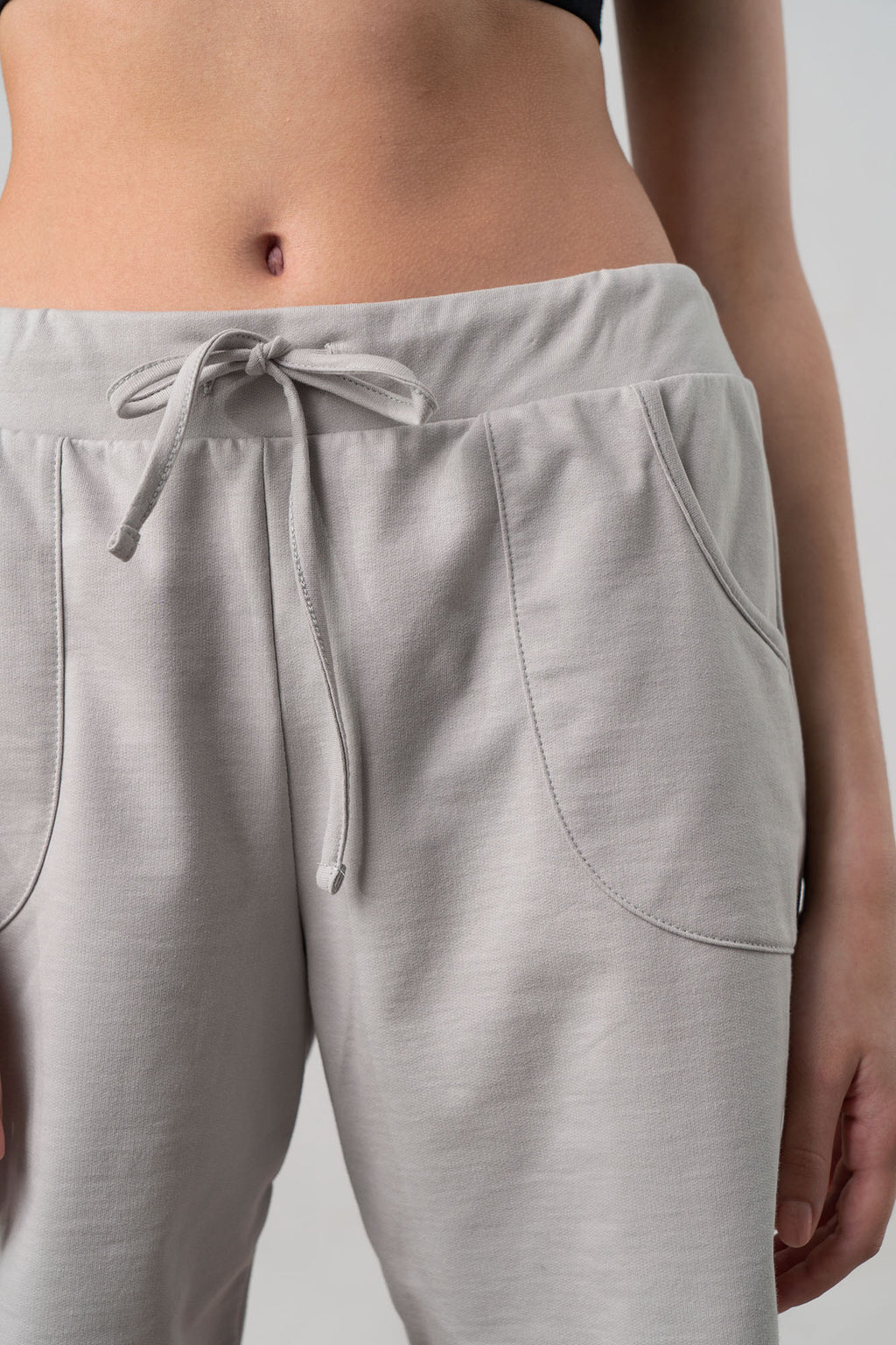 Vamp - Μονόχρωμο Κοντό Παντελόνι