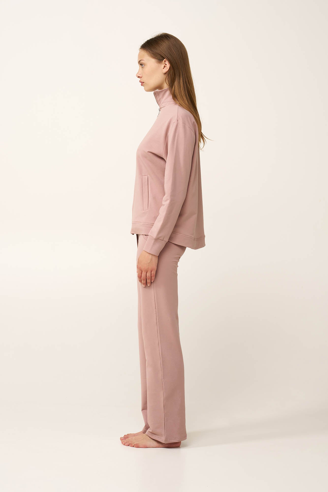 https://assets.vampfashion.com/SOFTONE_TMP_IMAGES/3_0869068529.jpg
