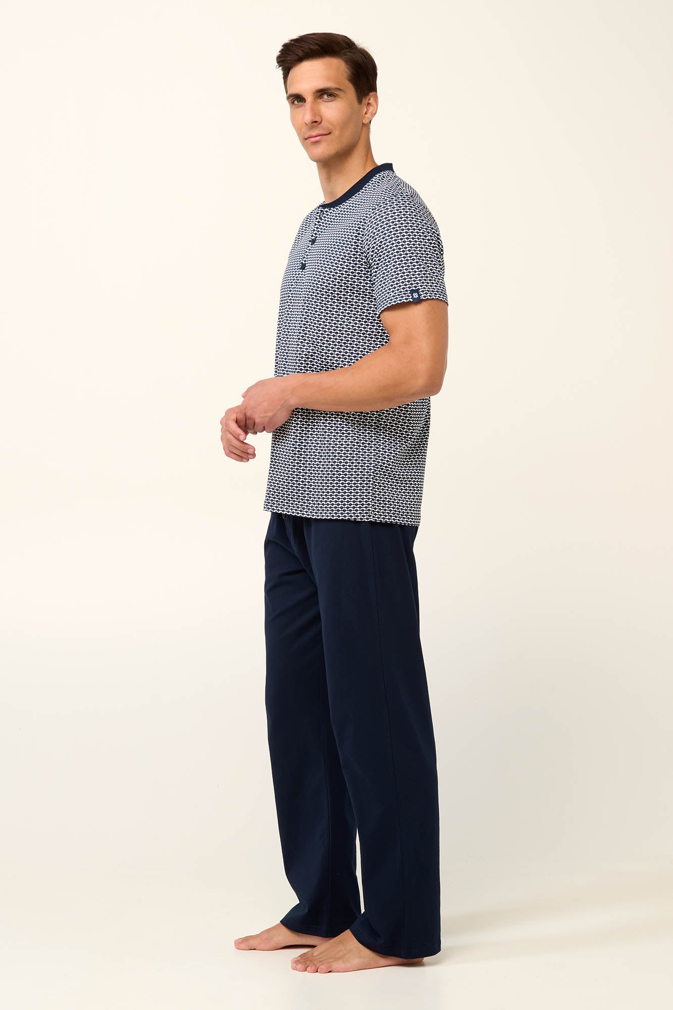 https://assets.vampfashion.com/SOFTONE_TMP_IMAGES/3_0895517127.jpg